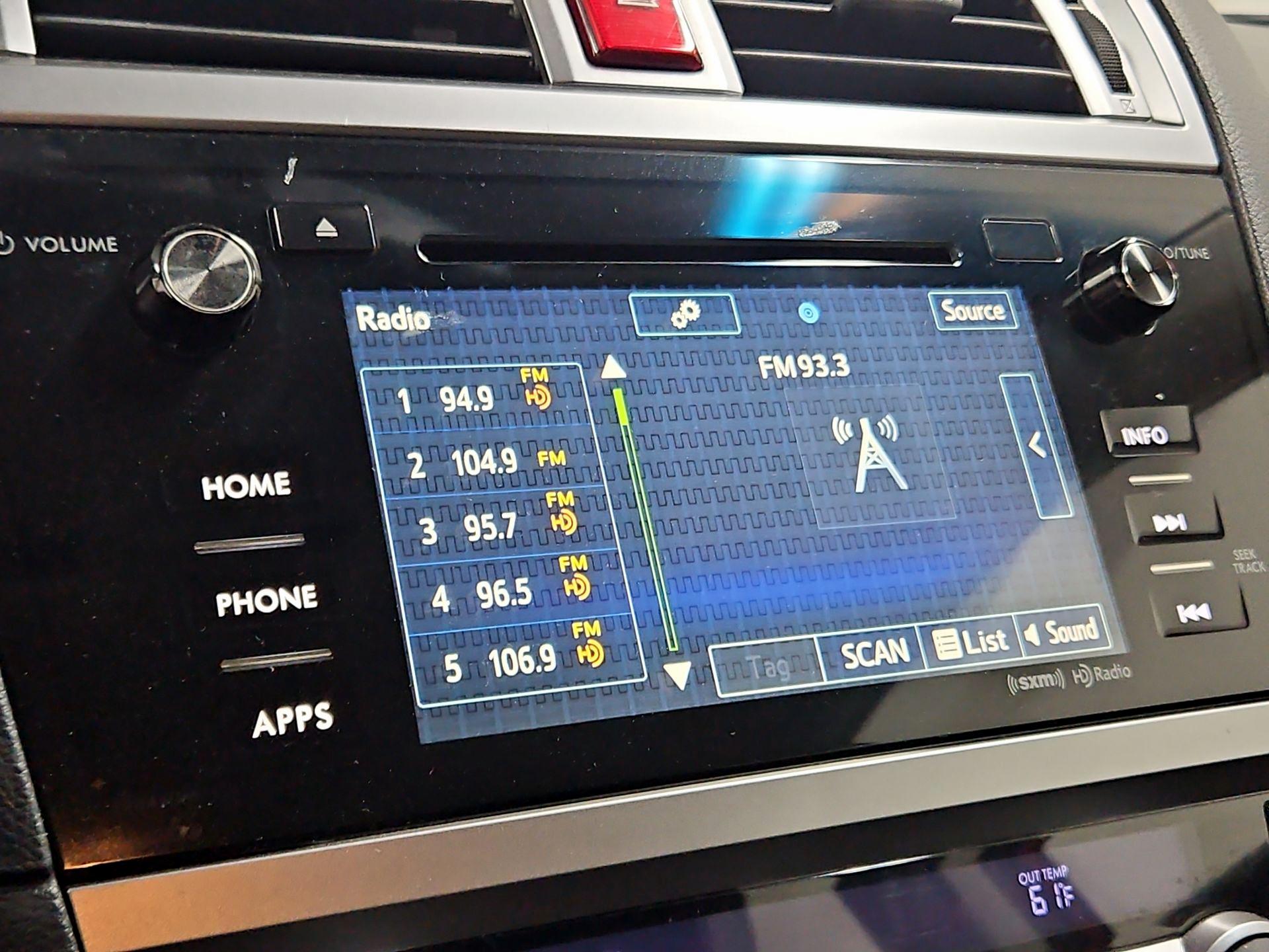 Thumbnail: 2015 Subaru Legacy - 15