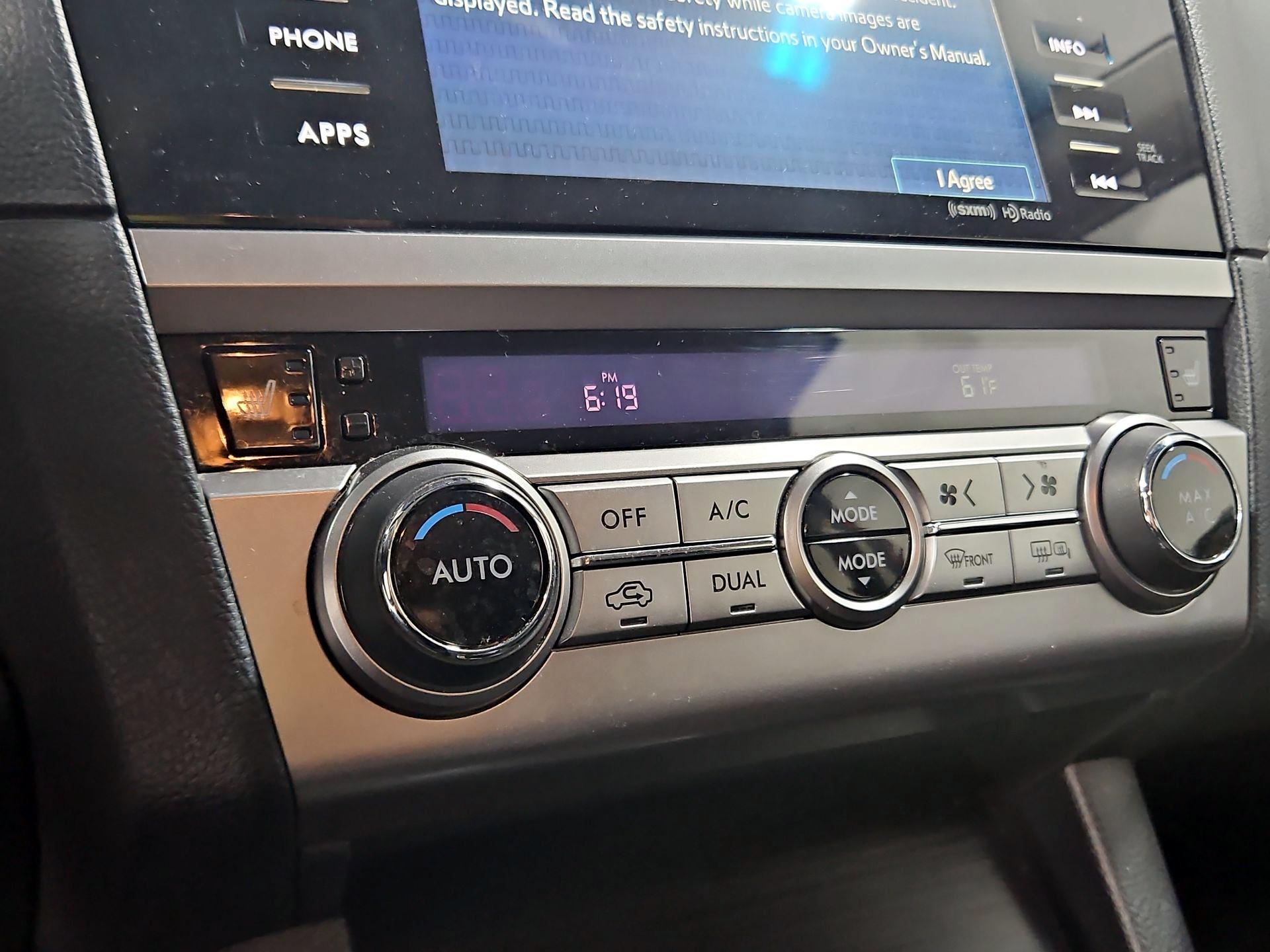 Thumbnail: 2015 Subaru Legacy - 16