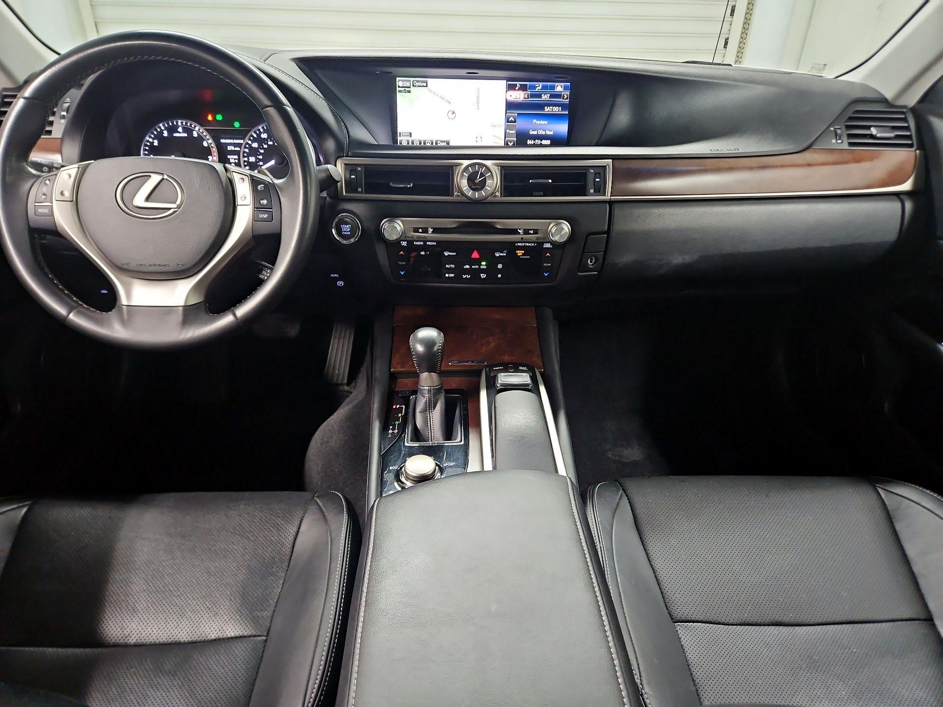 Thumbnail: 2015 Lexus GS - 9