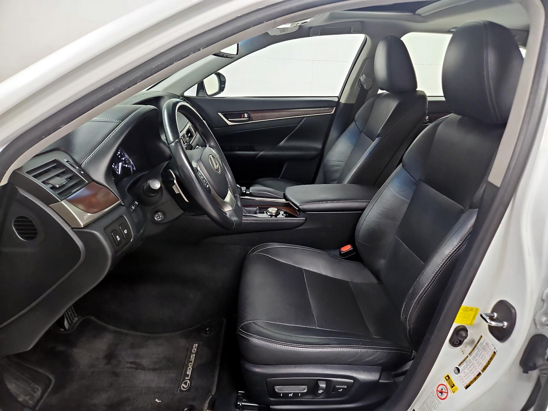 Thumbnail: 2015 Lexus GS - 11