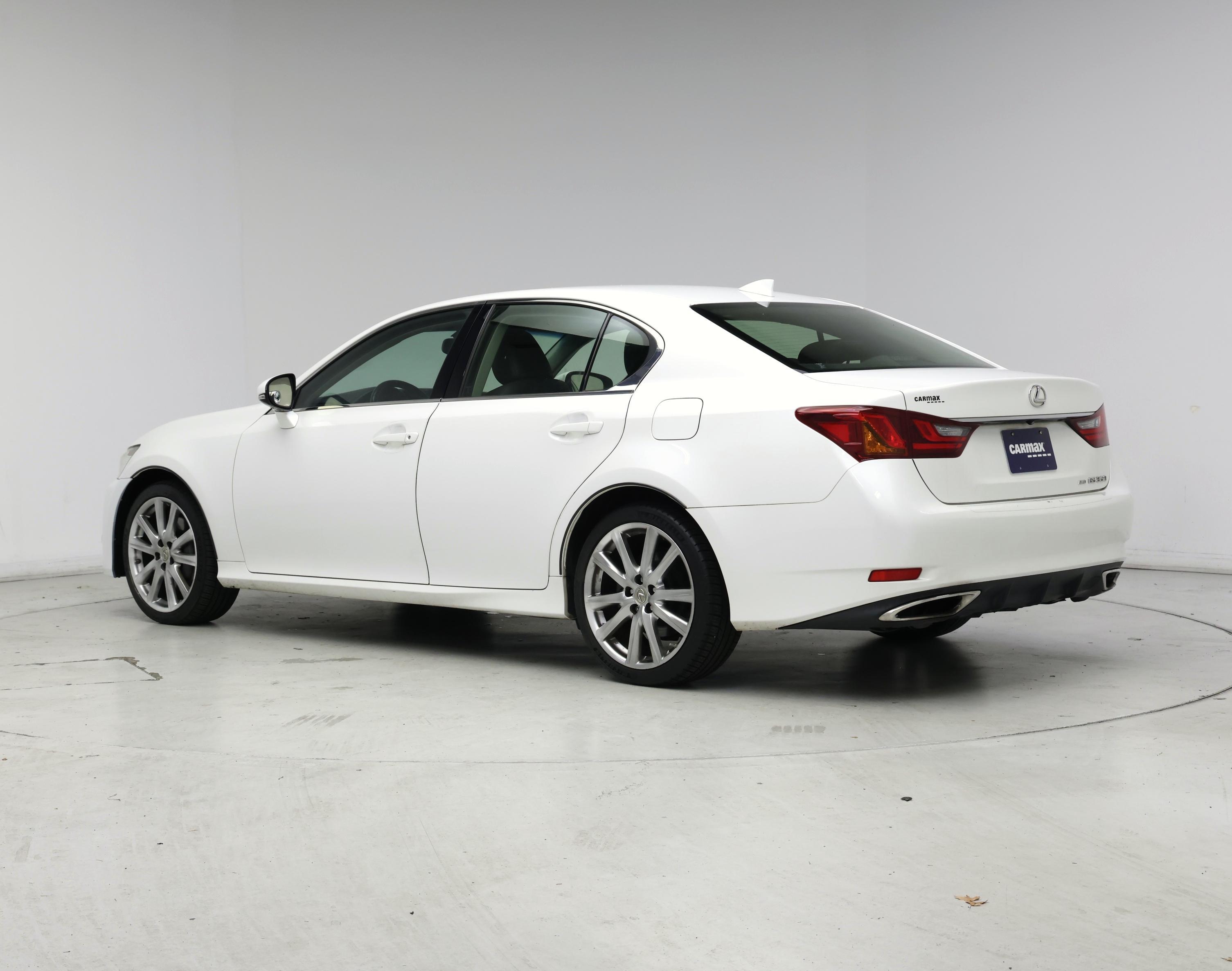 Thumbnail: 2015 Lexus GS - 2
