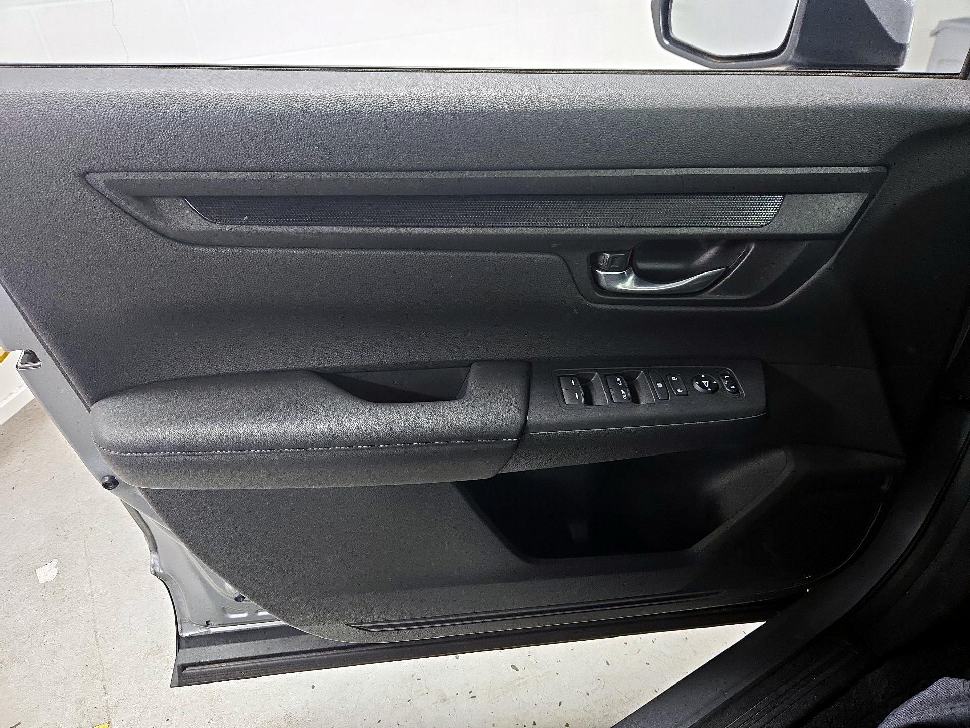 Thumbnail: 2023 Honda CR-V - 12