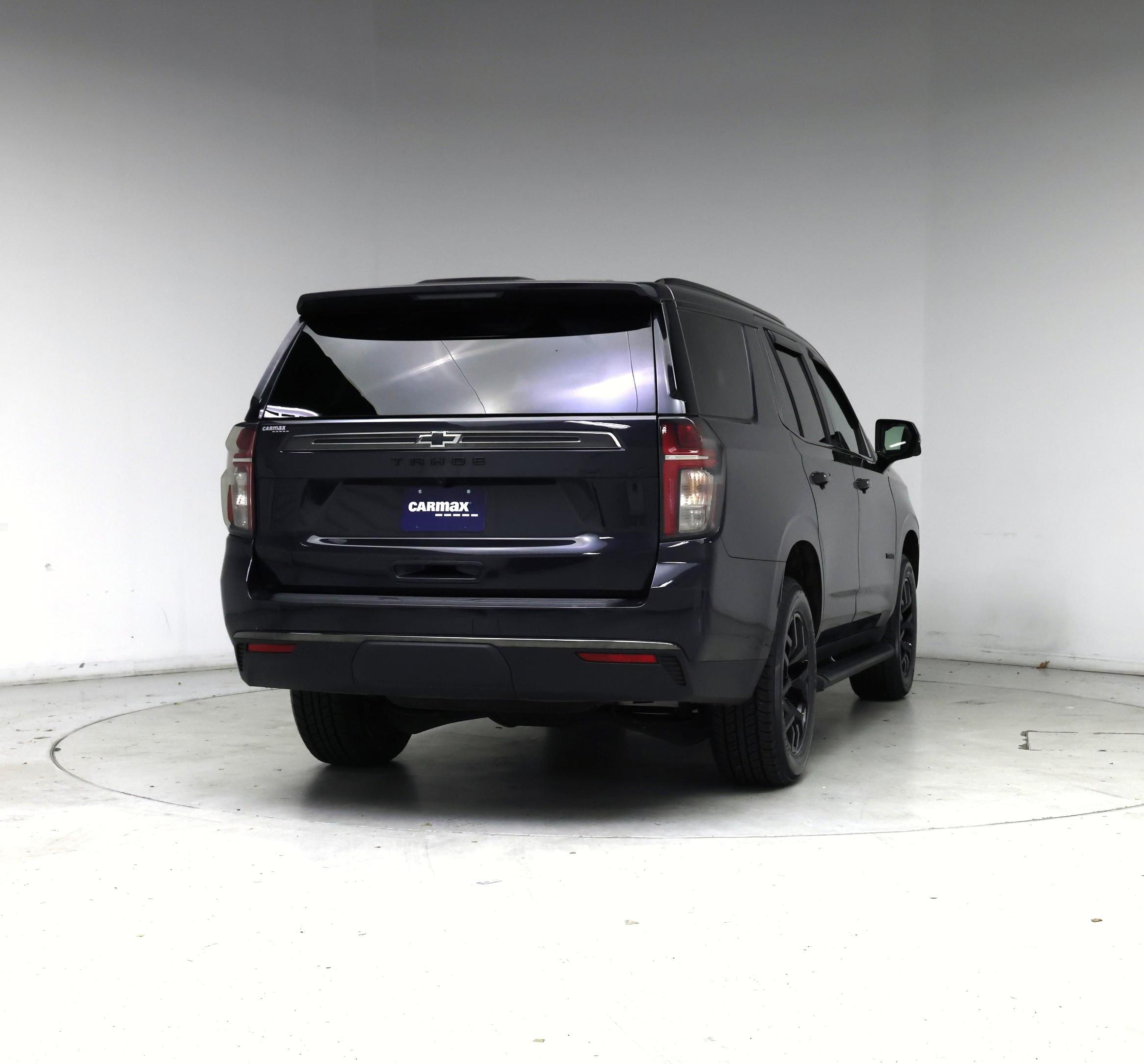 Thumbnail: 2022 Chevrolet Tahoe - 8
