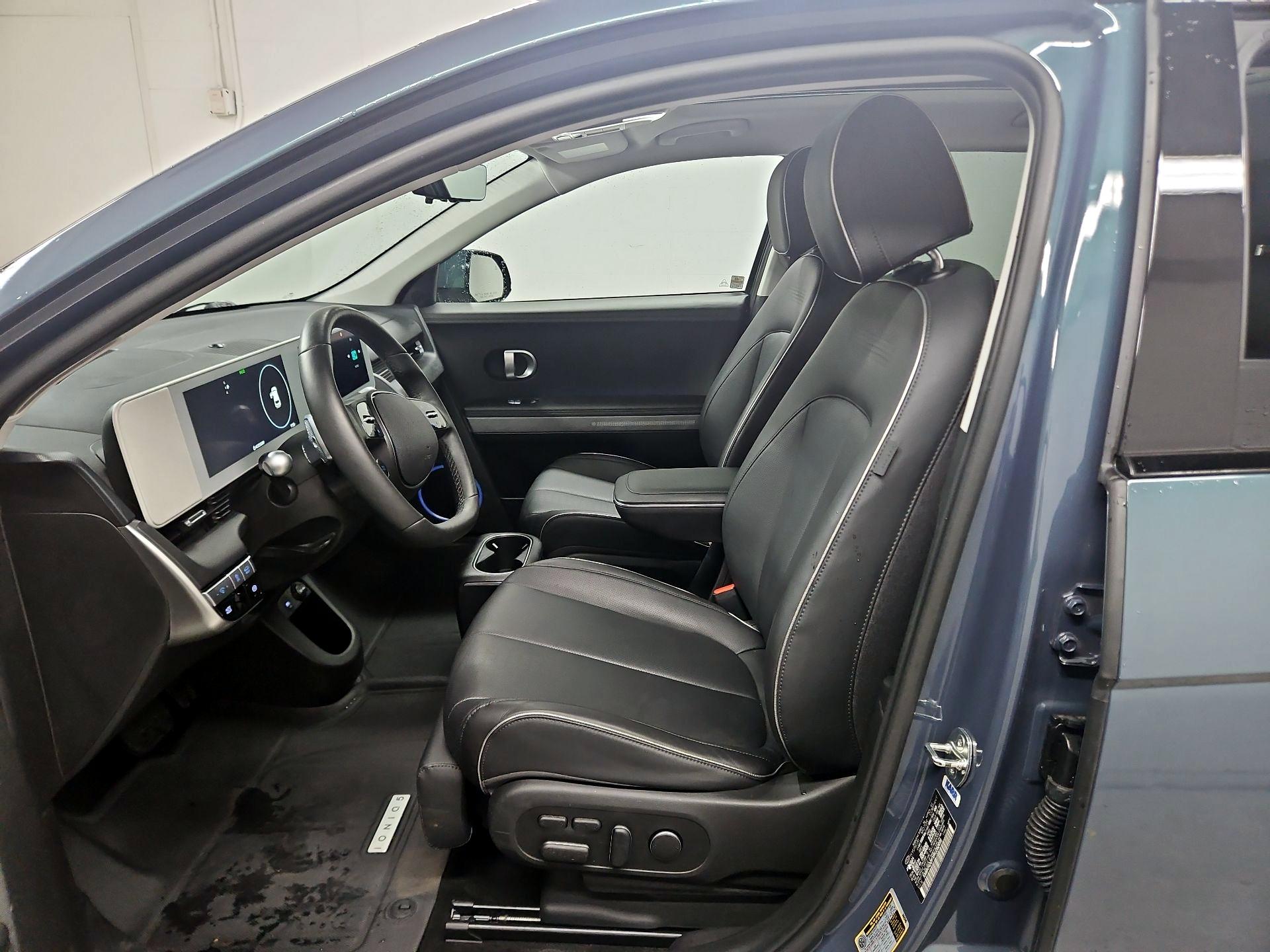 Thumbnail: 2024 Hyundai Ioniq 5 - 11