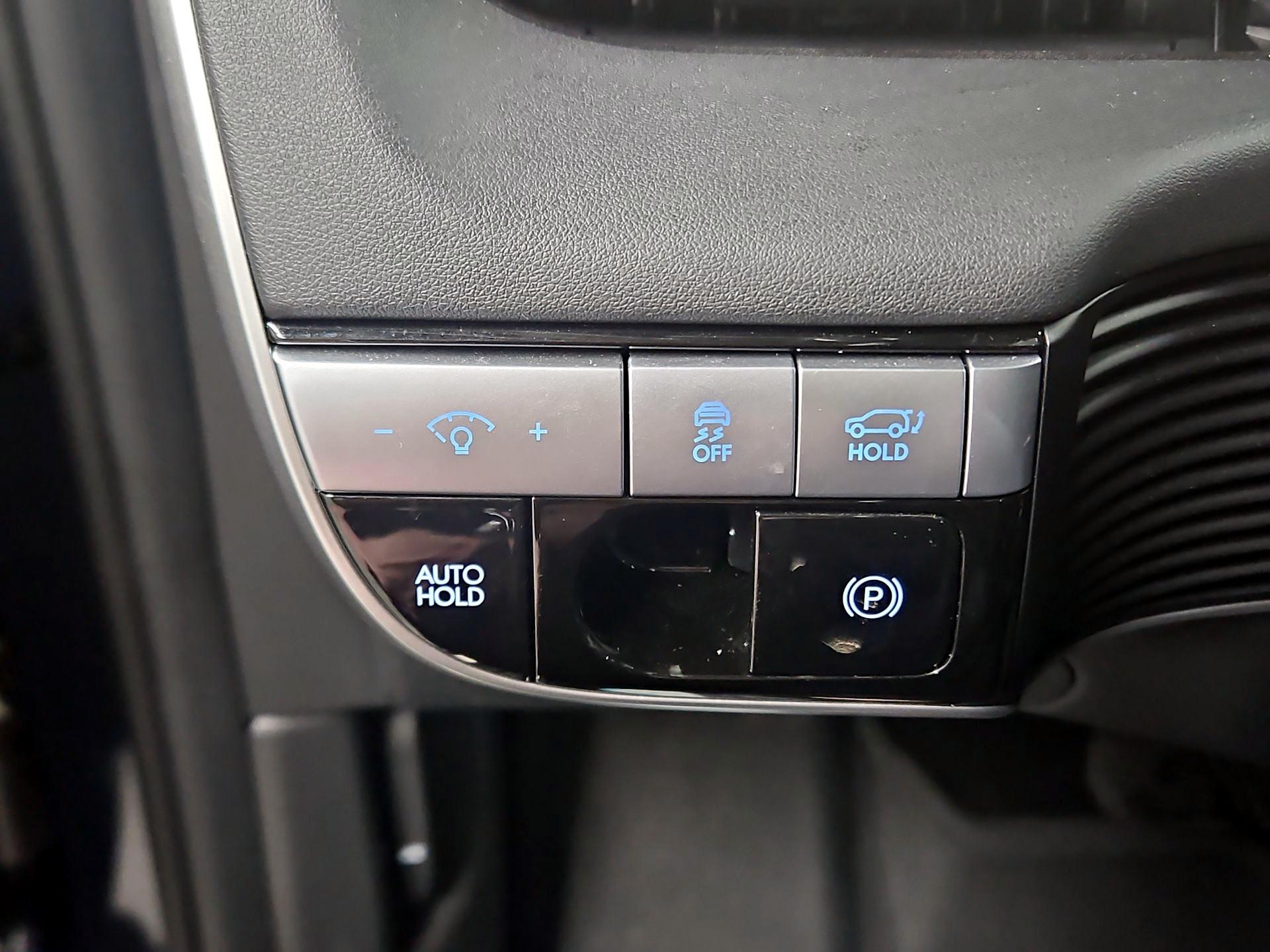 Thumbnail: 2024 Hyundai Ioniq 5 - 13