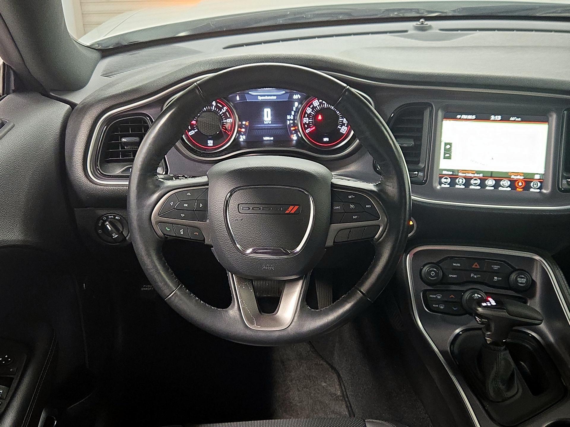 Thumbnail: 2019 Dodge Challenger - 10