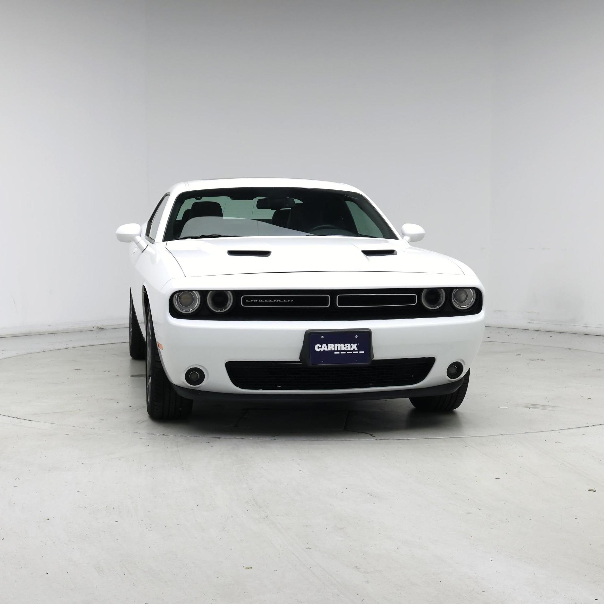 Thumbnail: 2019 Dodge Challenger - 5