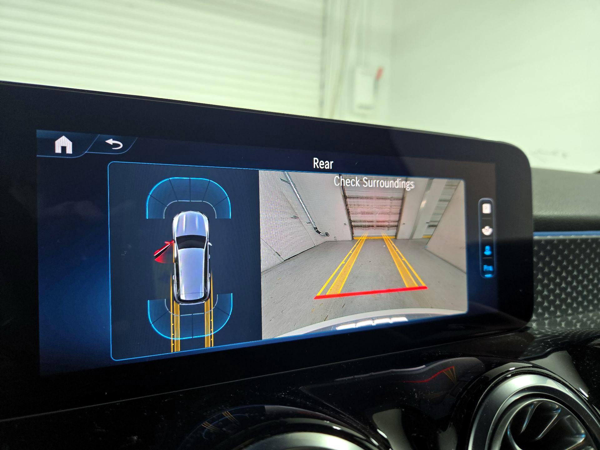 Thumbnail: 2025 Mercedes-Benz GLB - 14