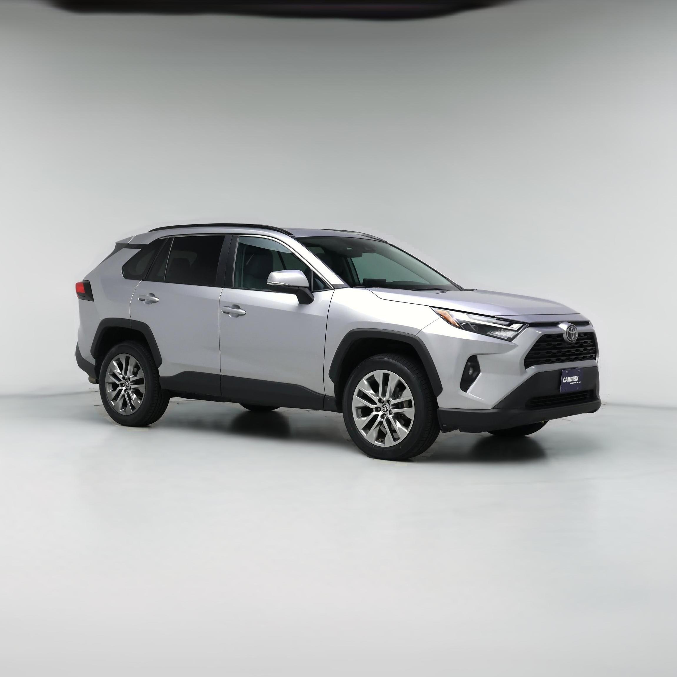 Thumbnail: 2022 Toyota RAV4 - 1