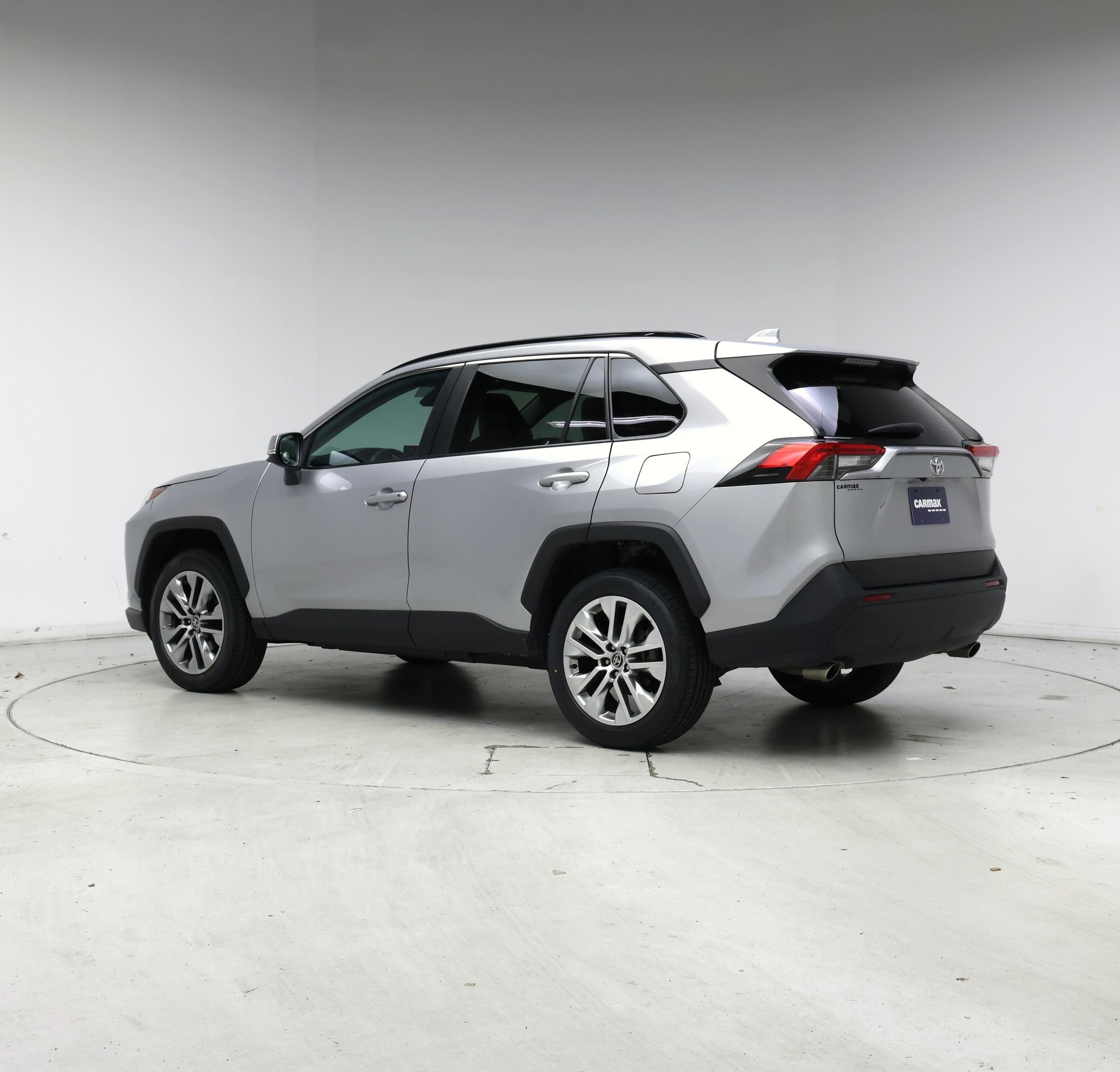 Thumbnail: 2022 Toyota RAV4 - 2