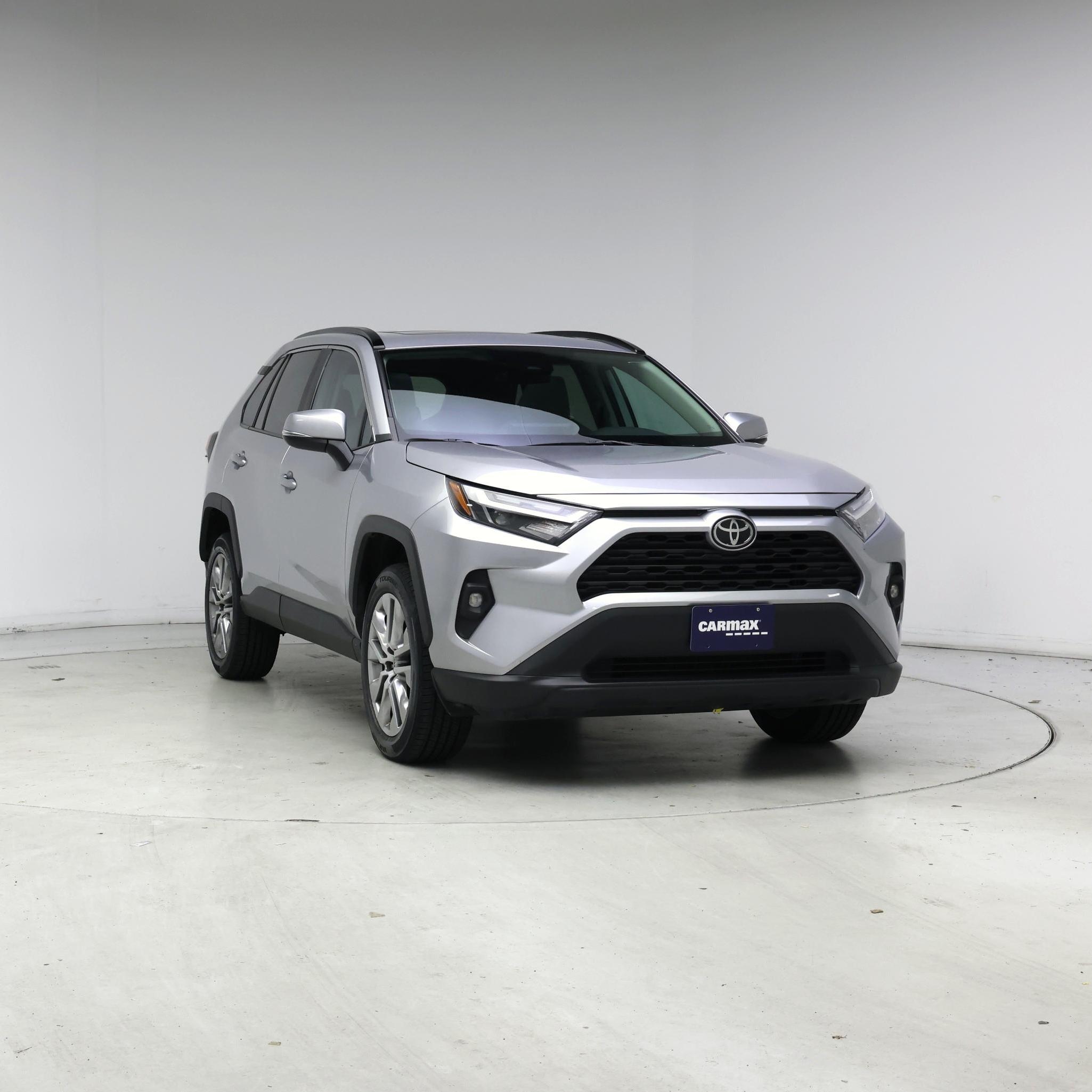 Thumbnail: 2022 Toyota RAV4 - 5