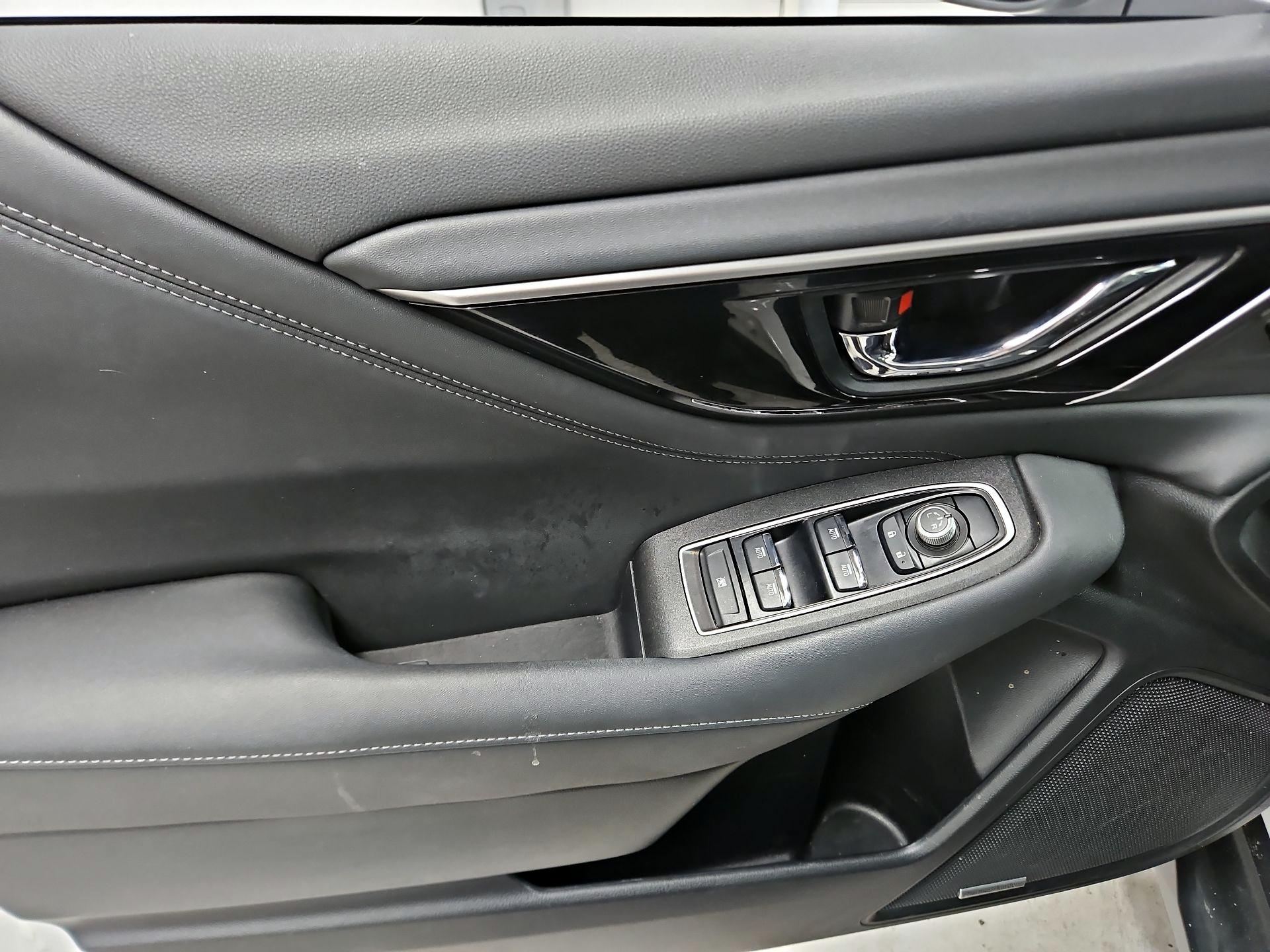 Thumbnail: 2022 Subaru Outback - 12