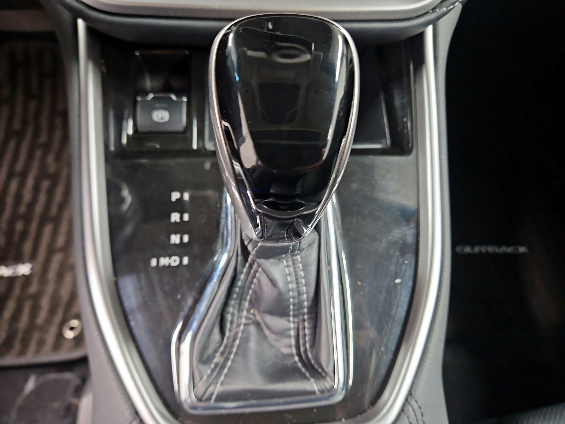 Thumbnail: 2022 Subaru Outback - 18