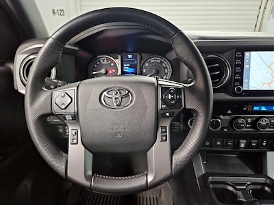 Steering Wheel & Instrument Cluster (On)