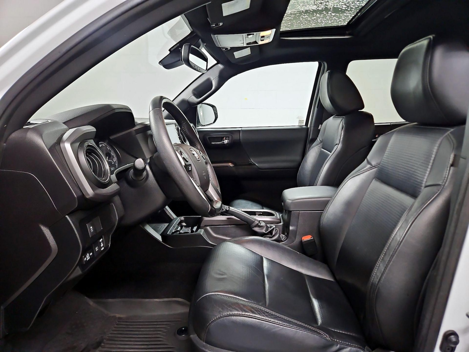 2021 Toyota Tacoma TRD Sport - Photo 12
