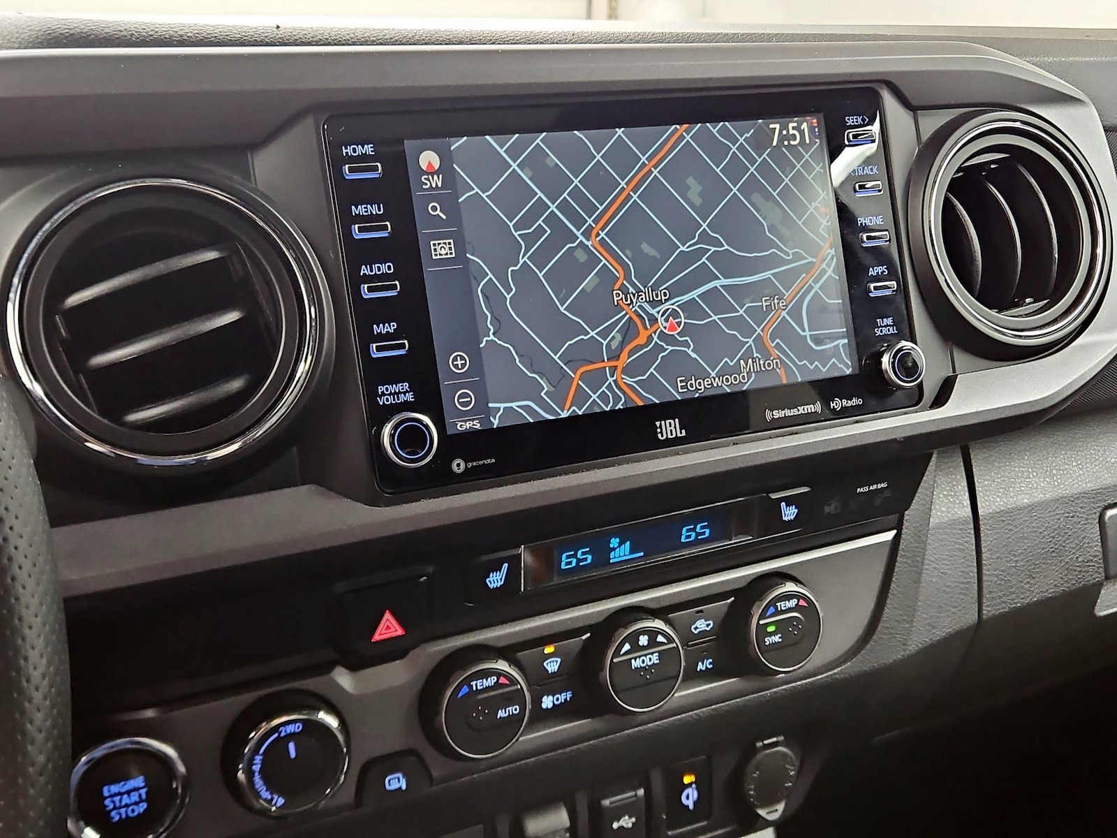 2021 Toyota Tacoma TRD Sport - Photo 15