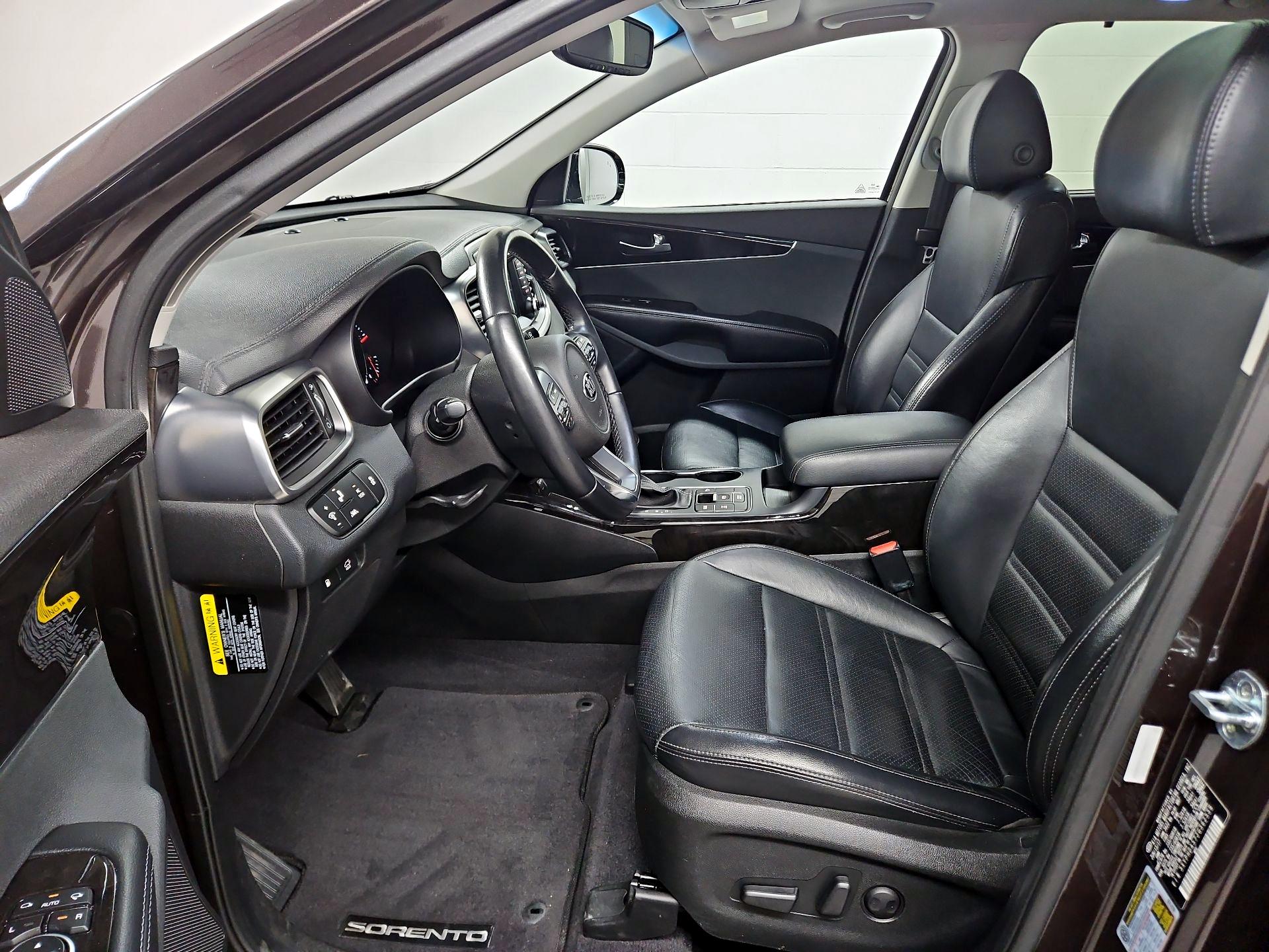 Thumbnail: 2018 Kia Sorento - 11