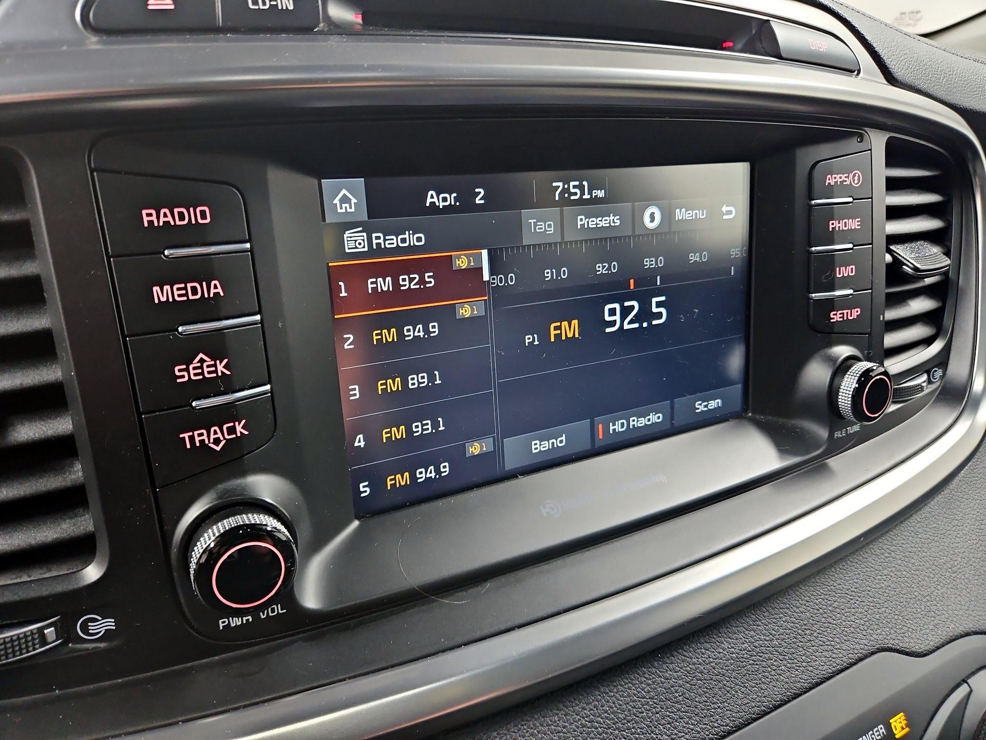 Thumbnail: 2018 Kia Sorento - 15