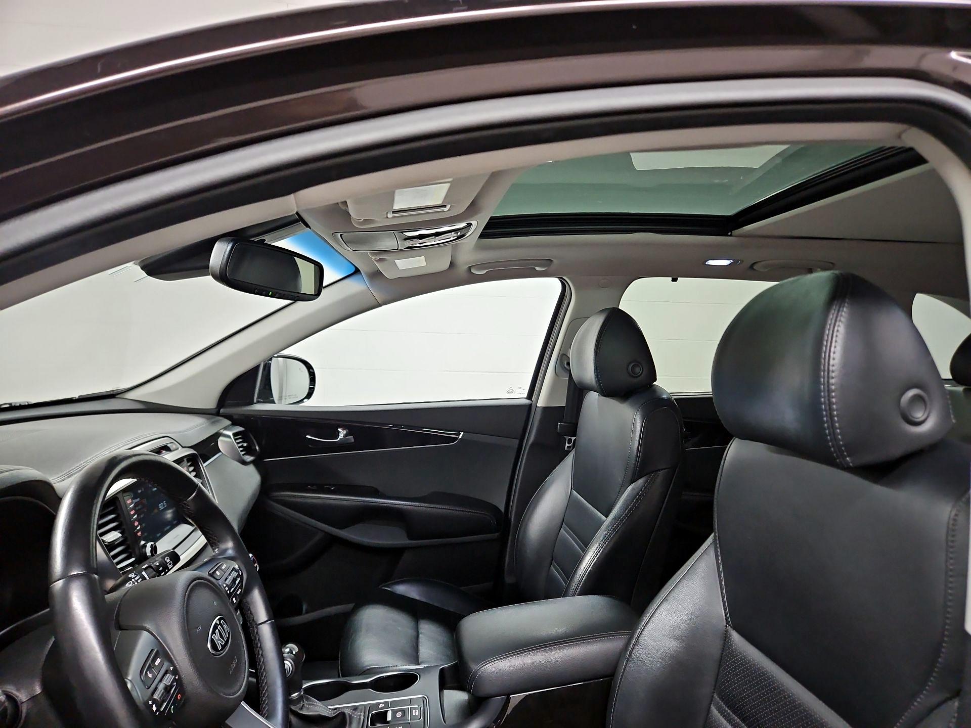 Thumbnail: 2018 Kia Sorento - 19