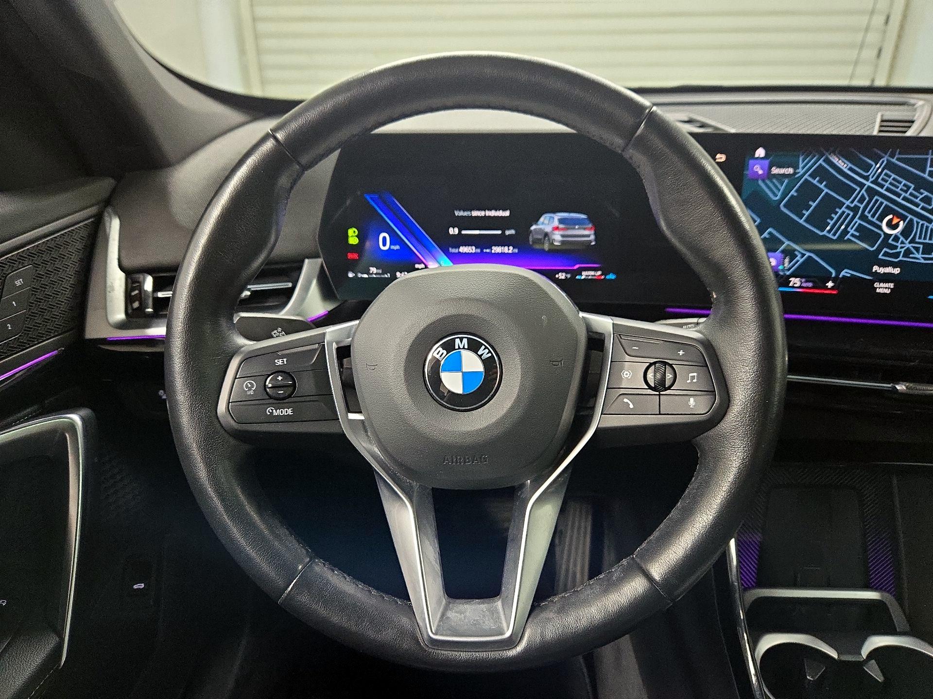 Thumbnail: 2023 BMW X1 - 10