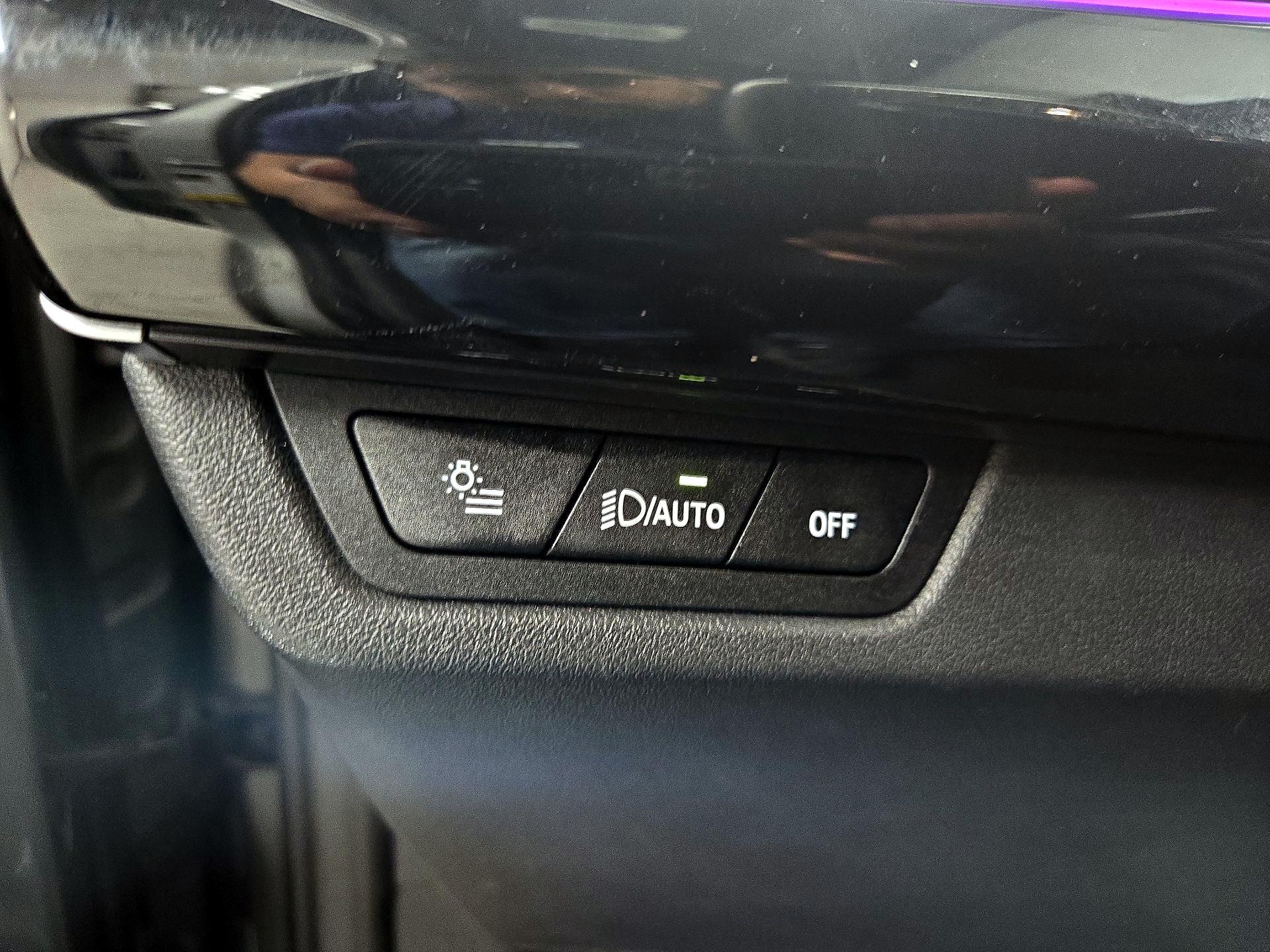 Thumbnail: 2023 BMW X1 - 13