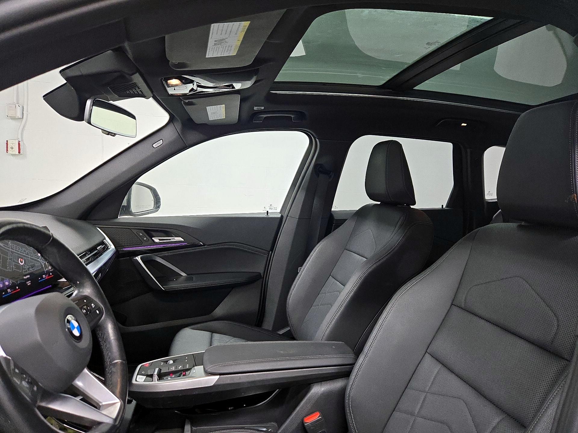 Thumbnail: 2023 BMW X1 - 20