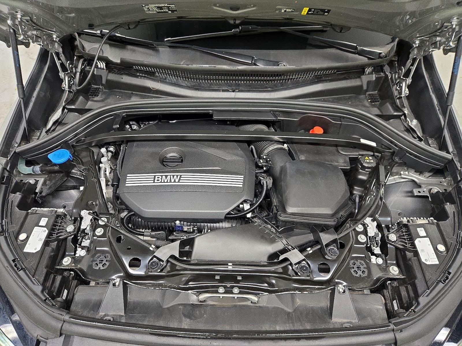 2023 BMW X1 28i - Photo 24