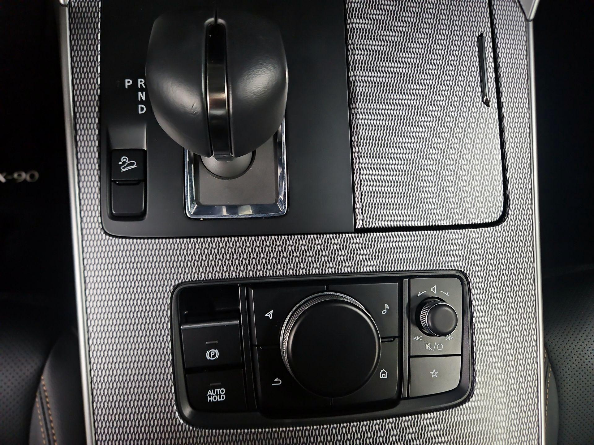 Thumbnail: 2024 Mazda CX-90 - 18