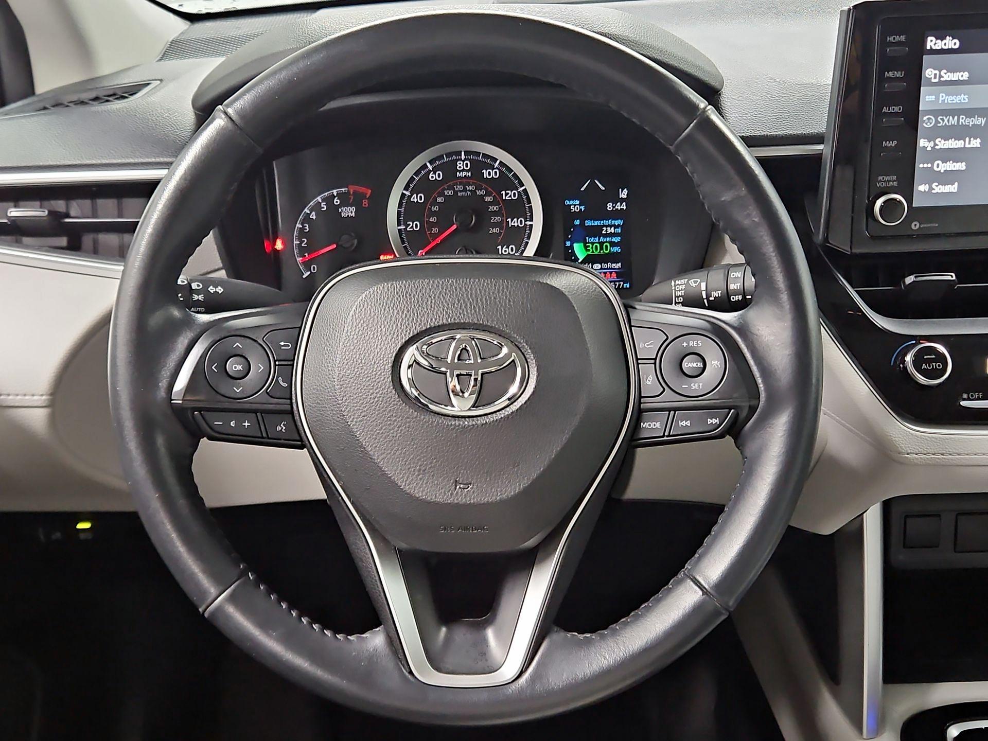 Thumbnail: 2022 Toyota Corolla Cross - 10