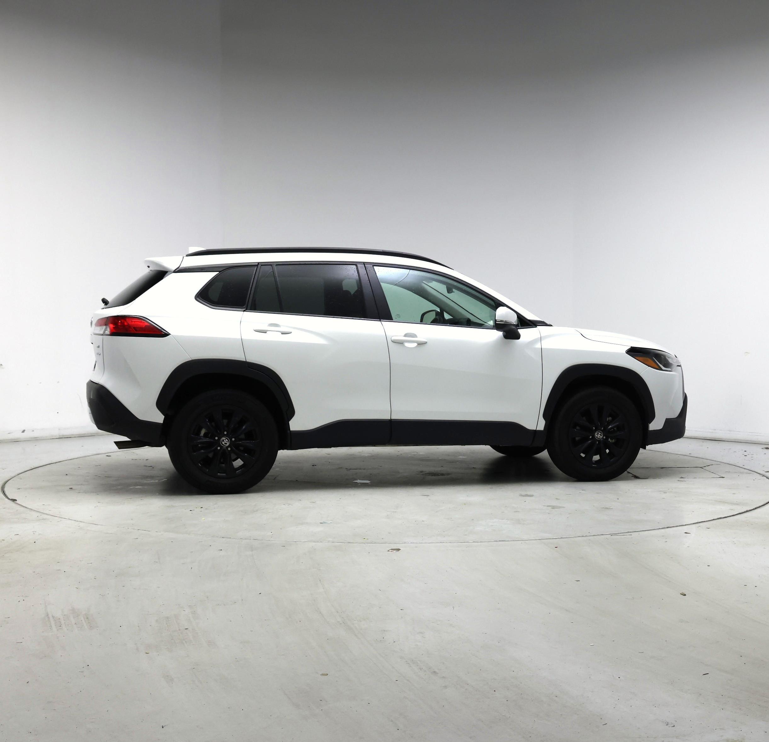 Thumbnail: 2022 Toyota Corolla Cross - 7