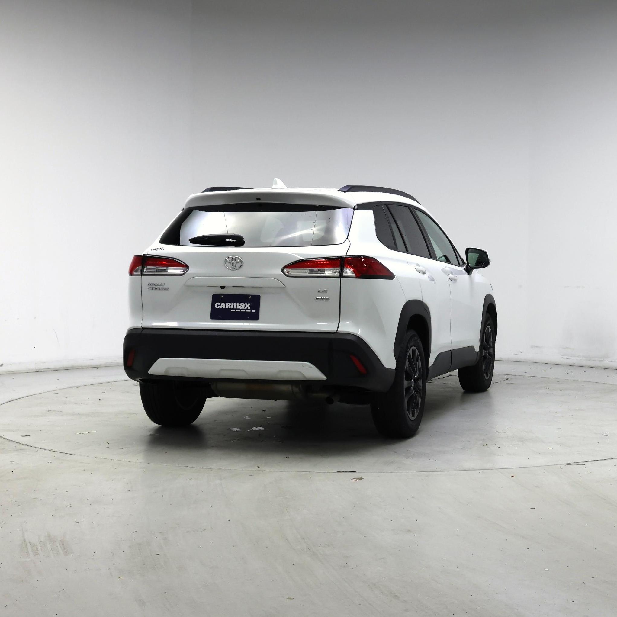 Thumbnail: 2022 Toyota Corolla Cross - 8