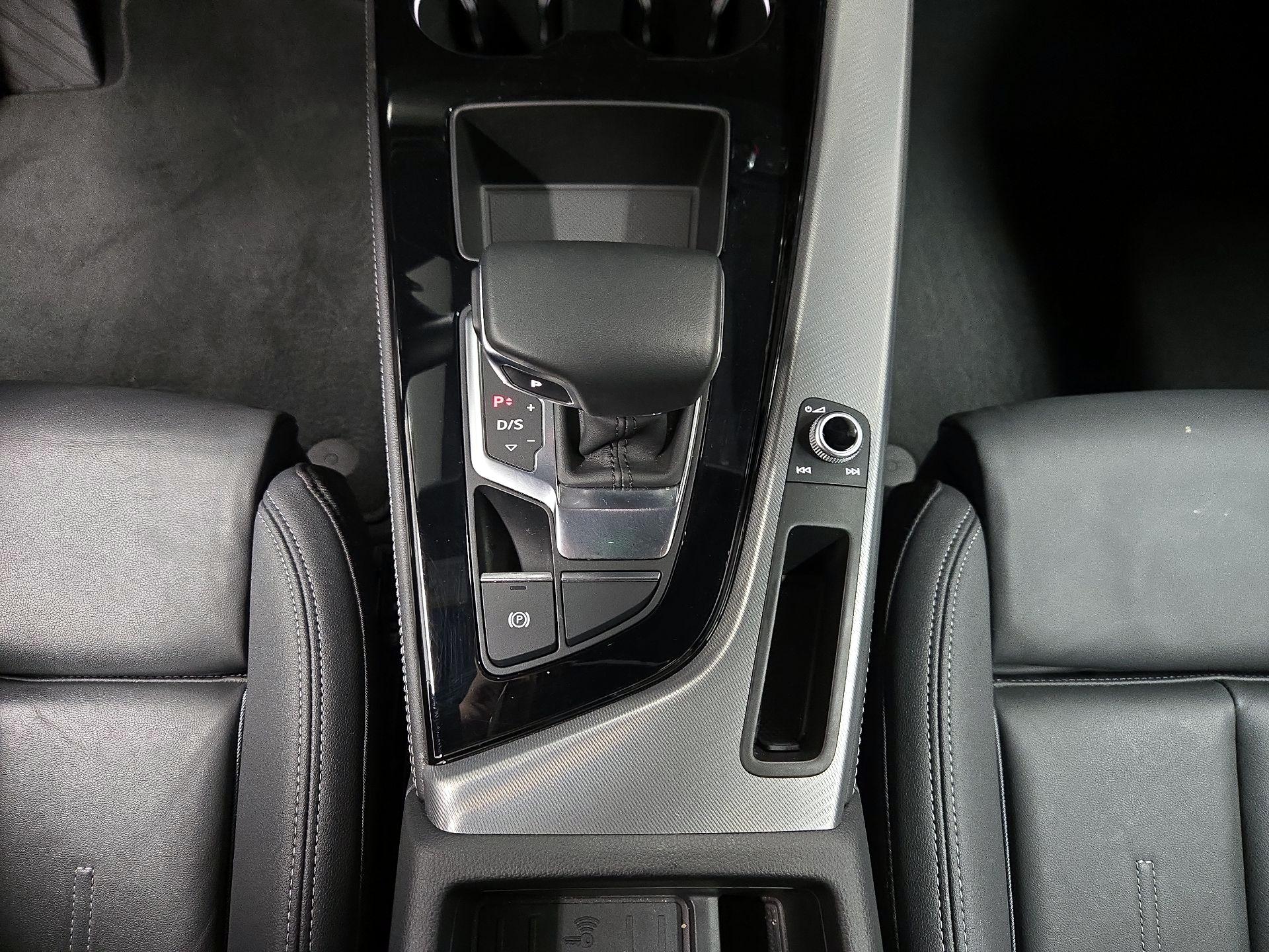 Thumbnail: 2023 Audi A4 - 18