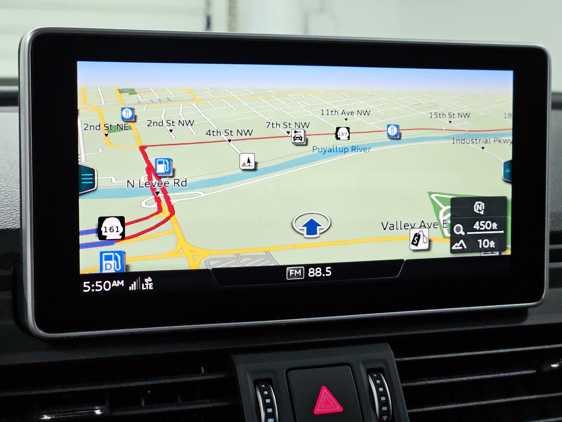 Thumbnail: 2020 Audi SQ5 - 14