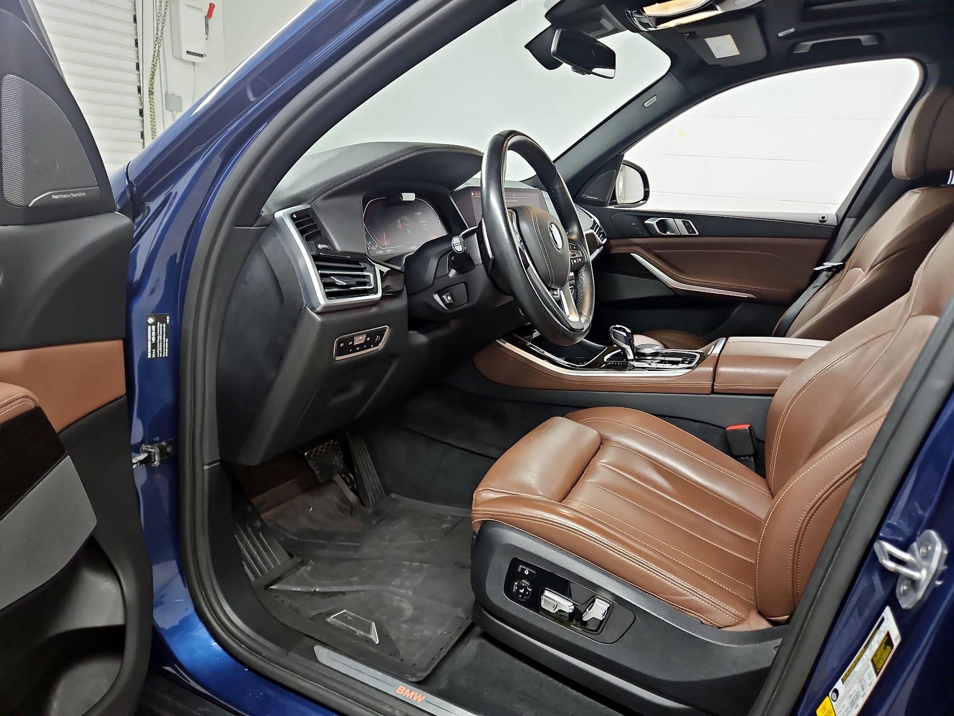 Thumbnail: 2021 BMW X5 - 11