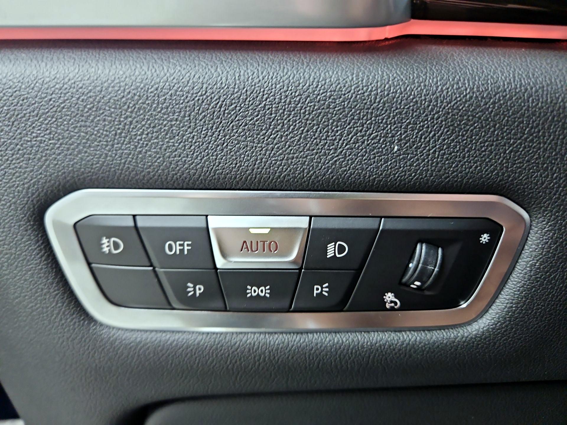 Thumbnail: 2021 BMW X5 - 13