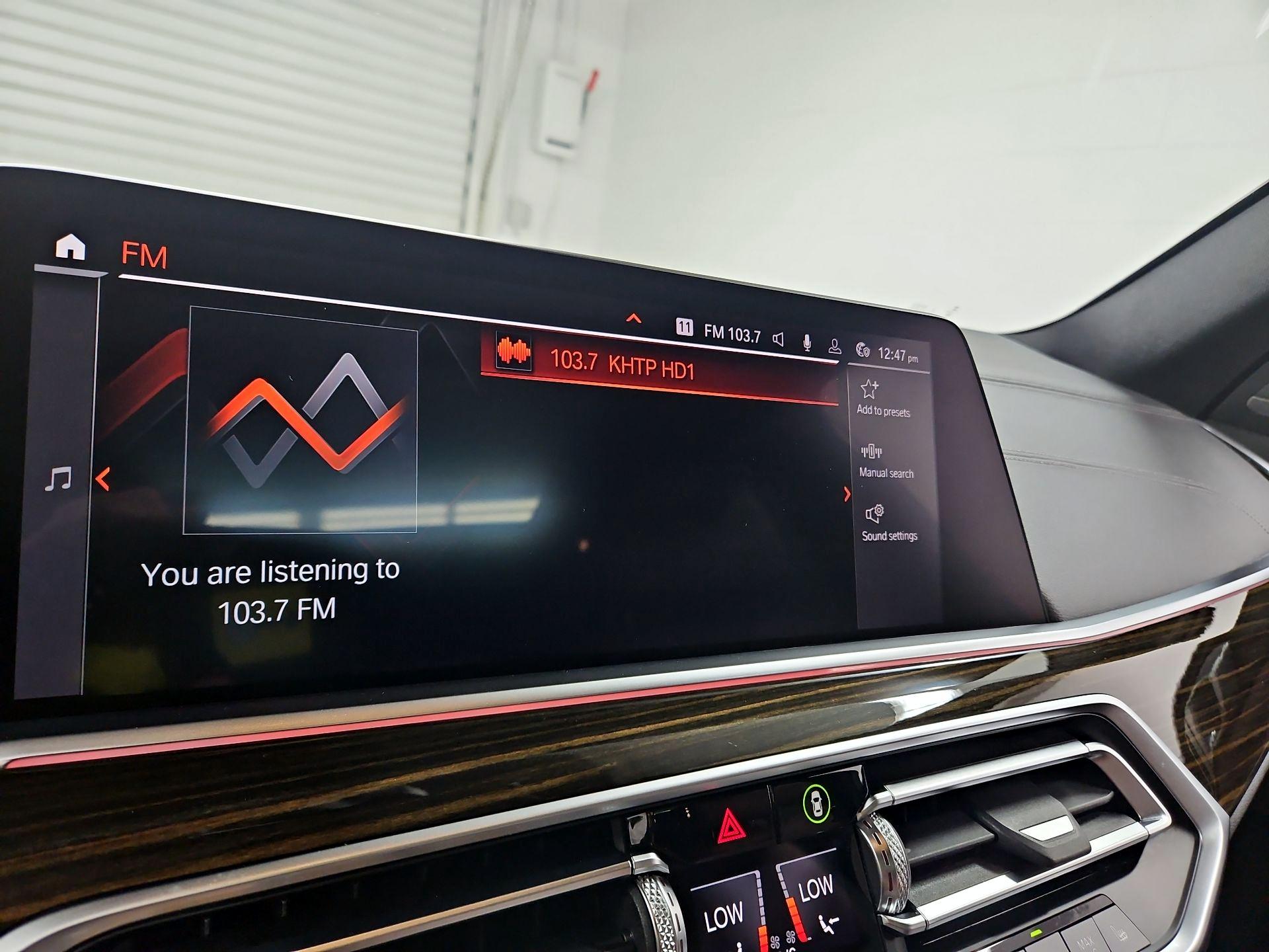 Thumbnail: 2021 BMW X5 - 16