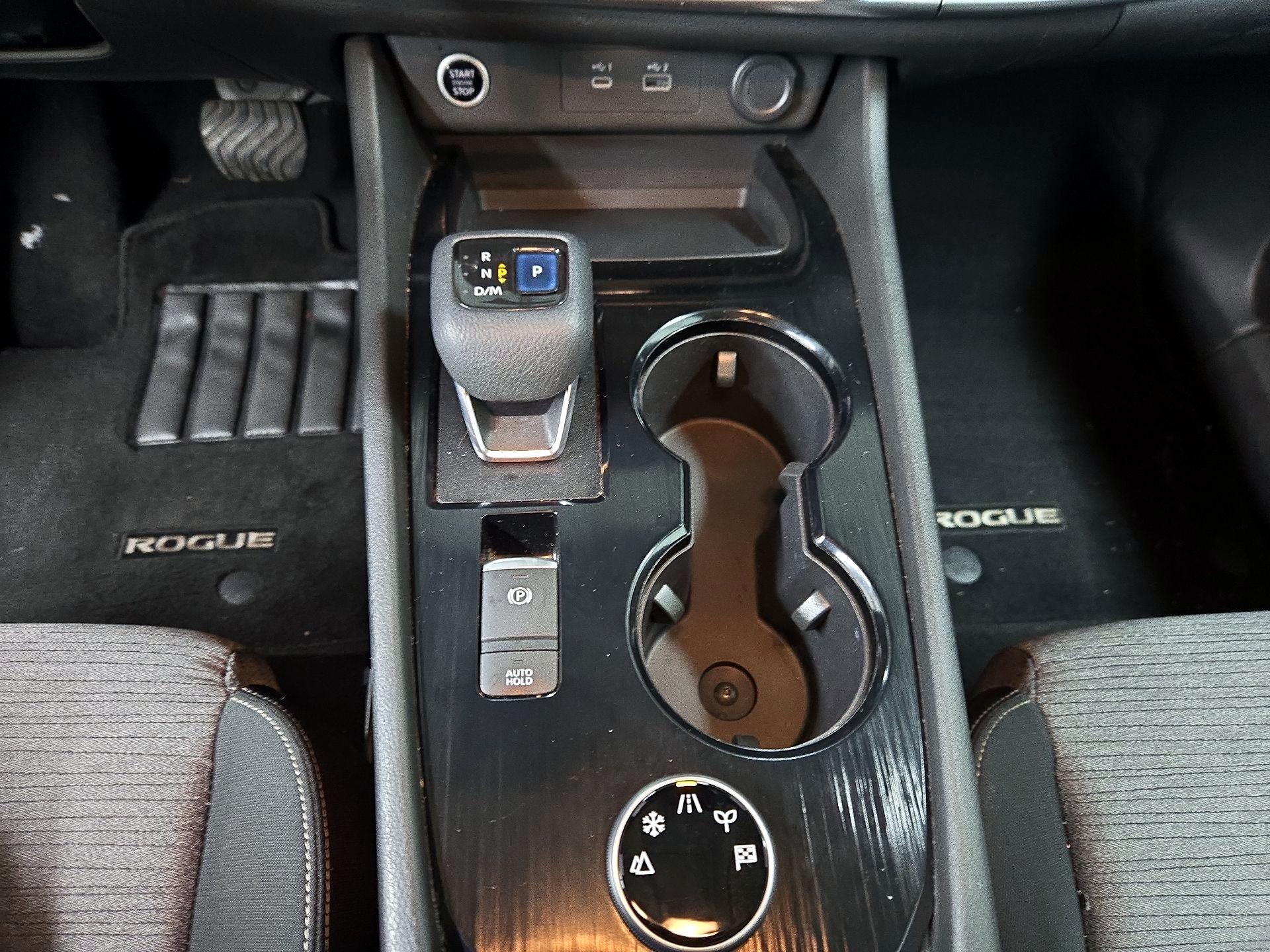 Thumbnail: 2021 Nissan Rogue - 17