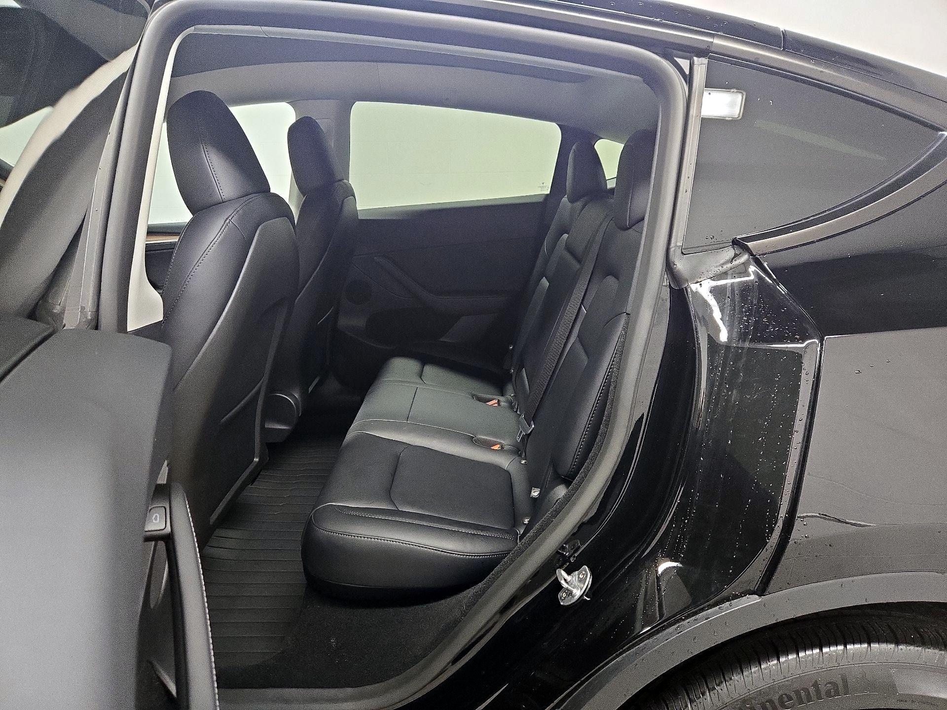 Thumbnail: 2025 Tesla Model Y - 20