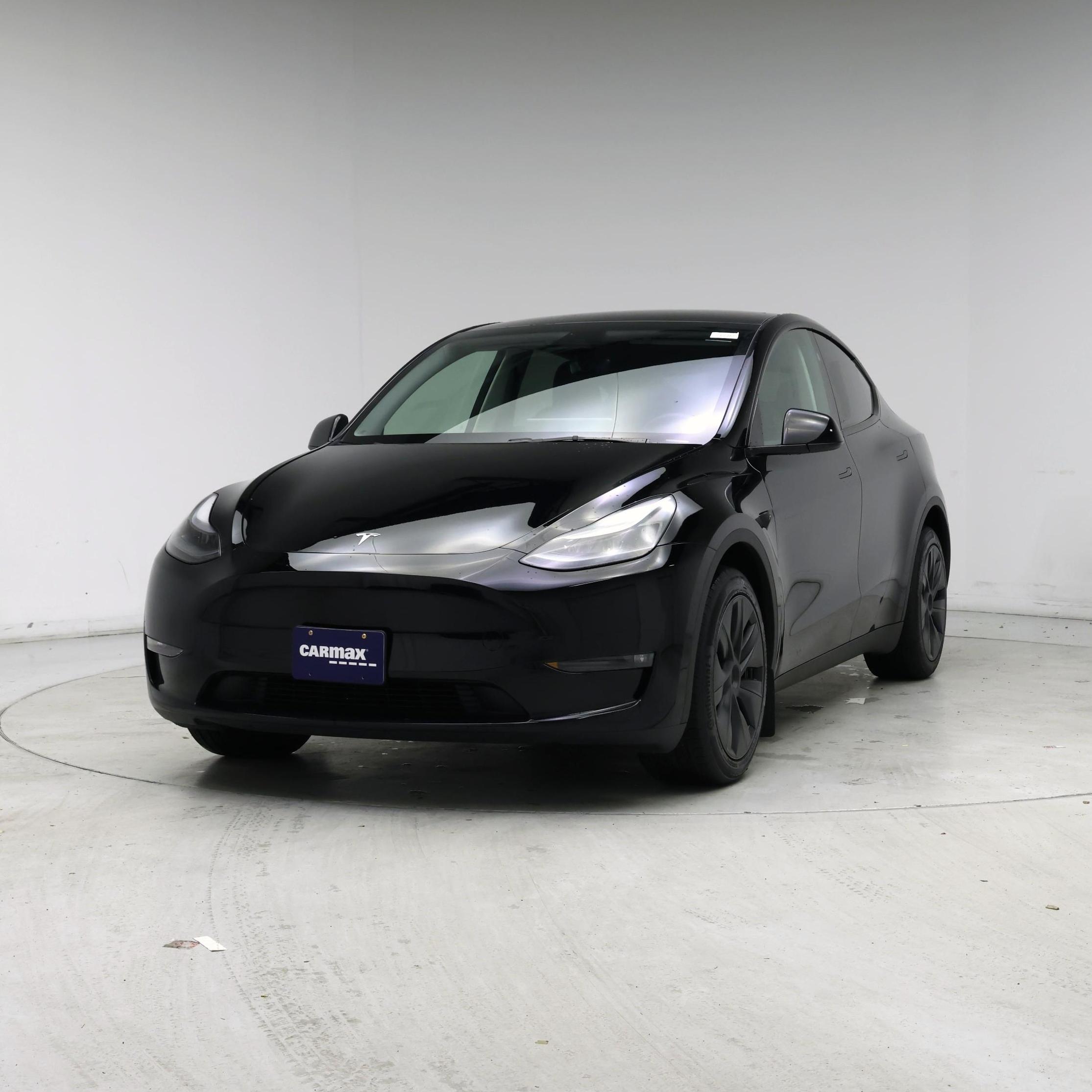 Thumbnail: 2025 Tesla Model Y - 4