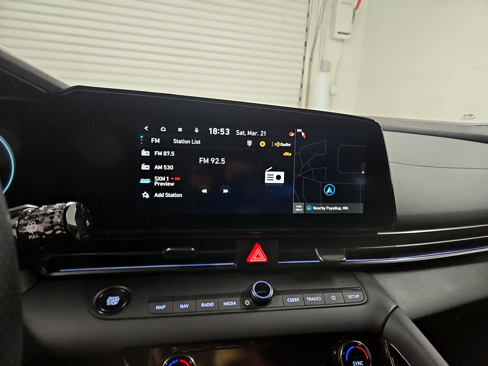 Thumbnail: 2022 Hyundai Elantra - 16