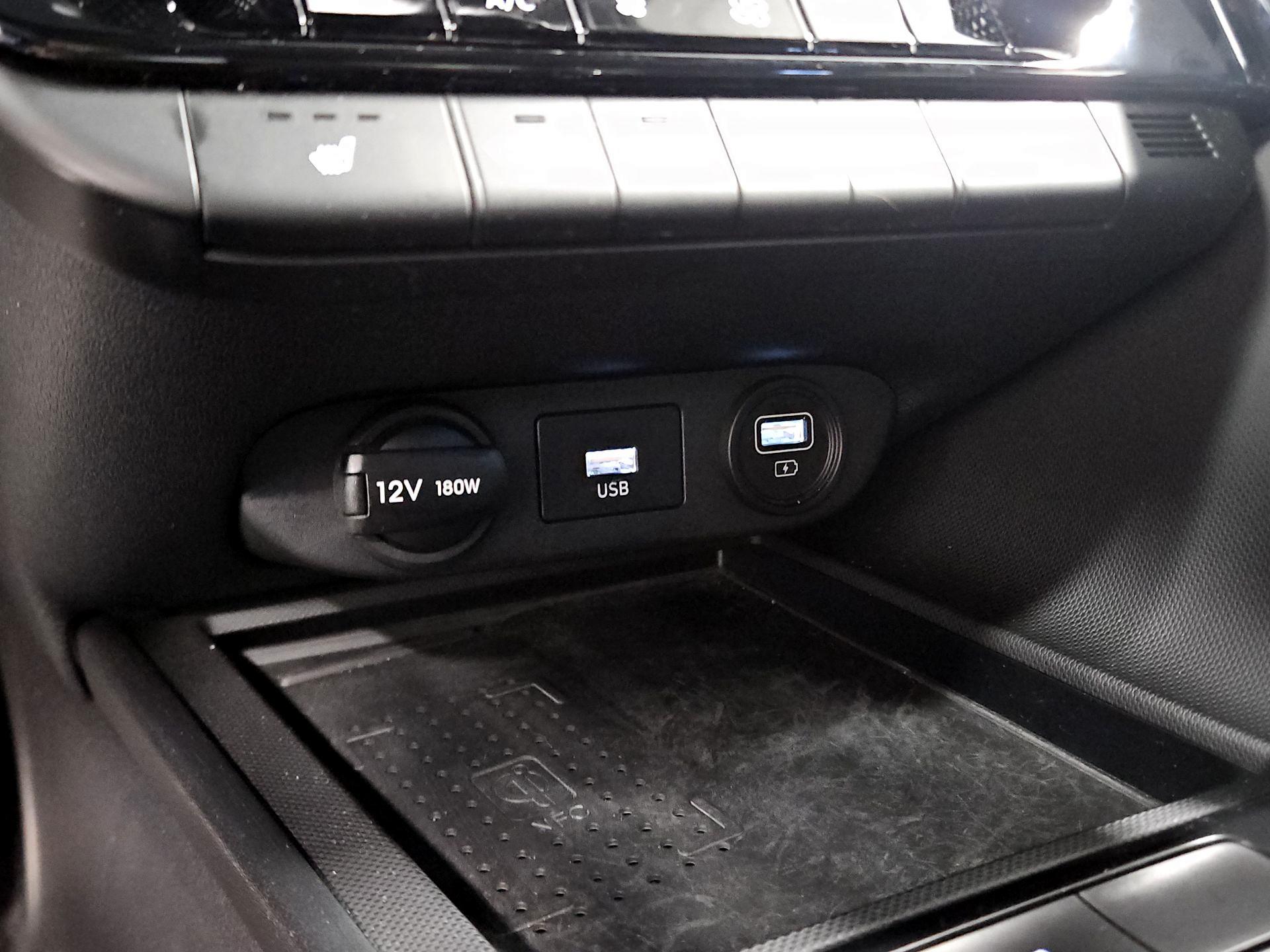 Thumbnail: 2022 Hyundai Elantra - 19