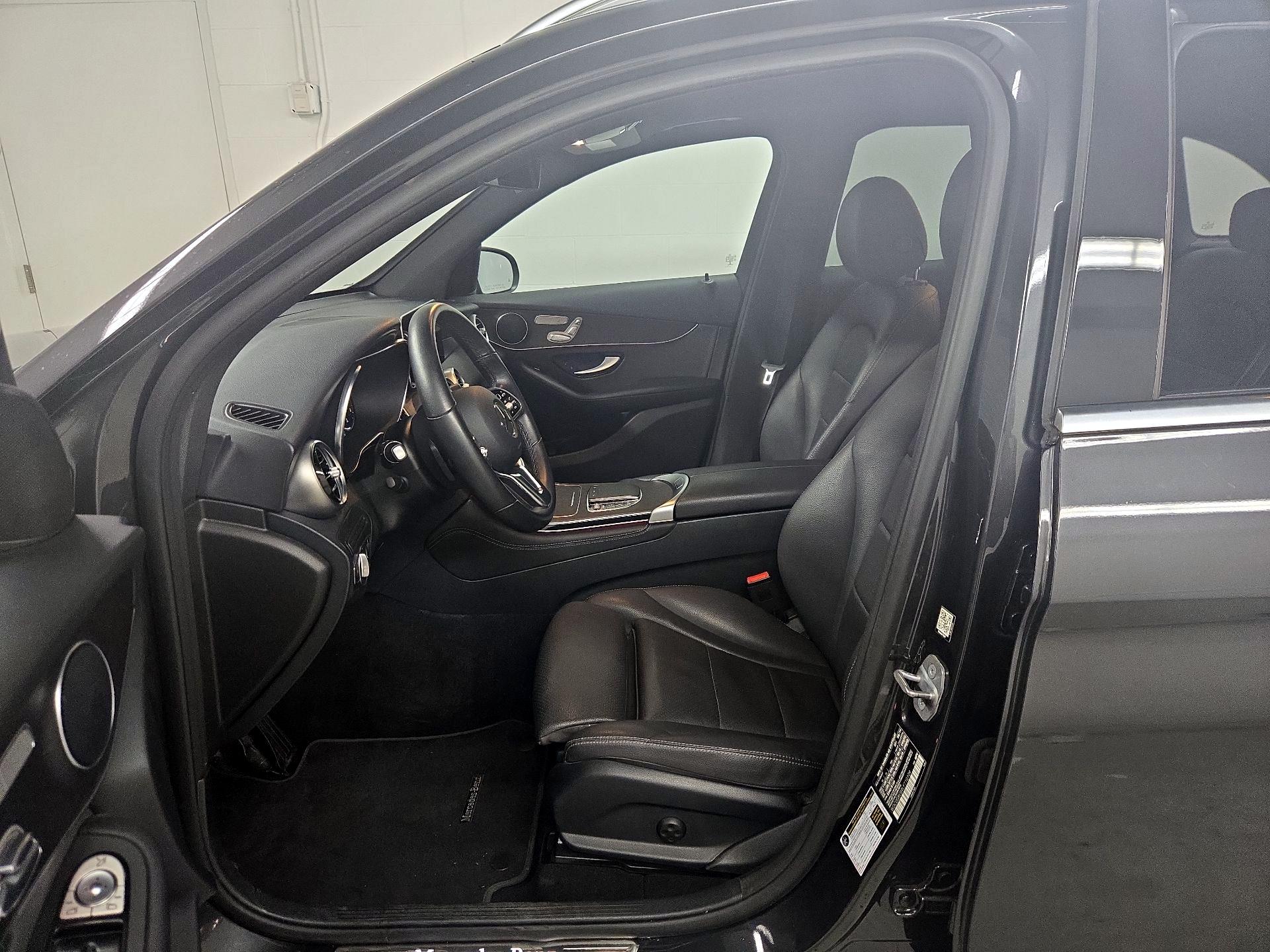 Thumbnail: 2020 Mercedes-Benz GLC - 11