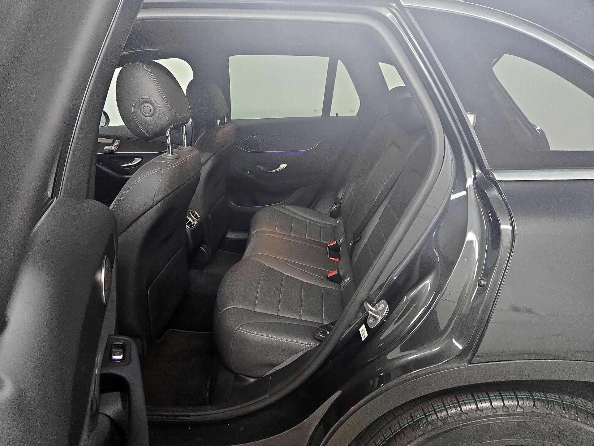 Thumbnail: 2020 Mercedes-Benz GLC - 19