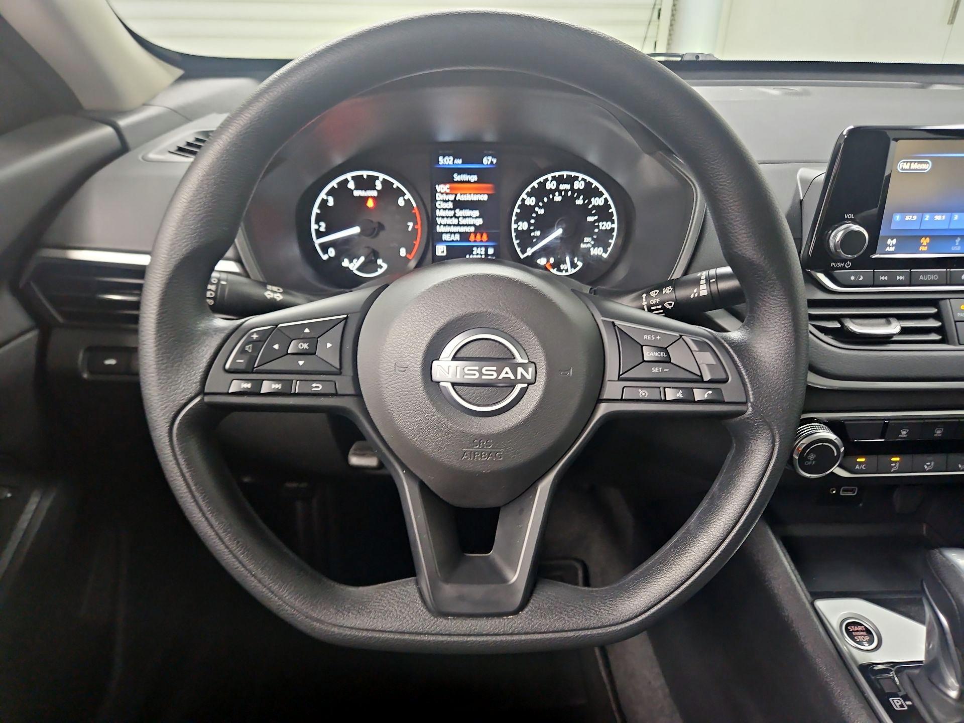 Thumbnail: 2024 Nissan Altima - 10