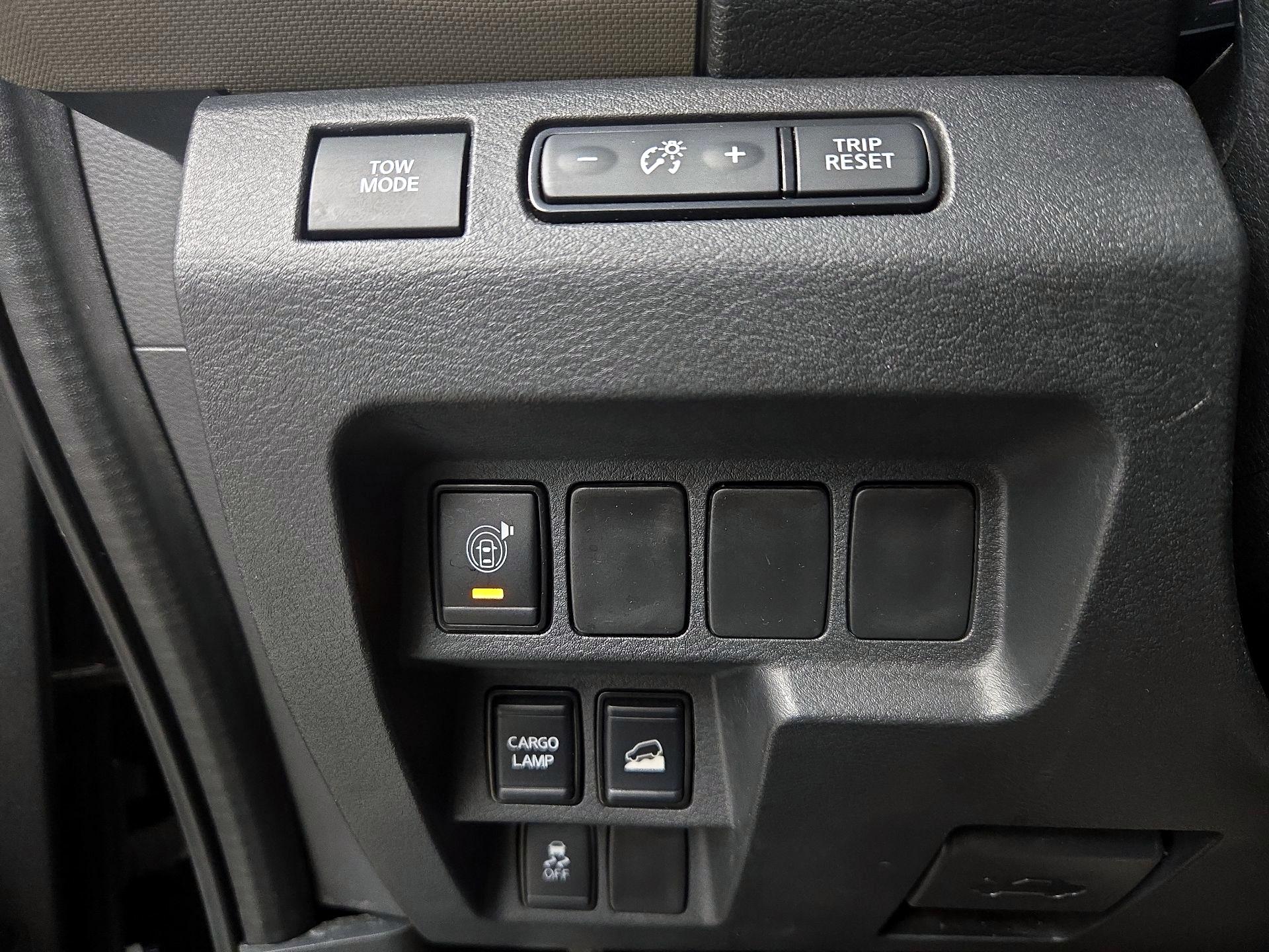 Thumbnail: 2022 Nissan Frontier - 13