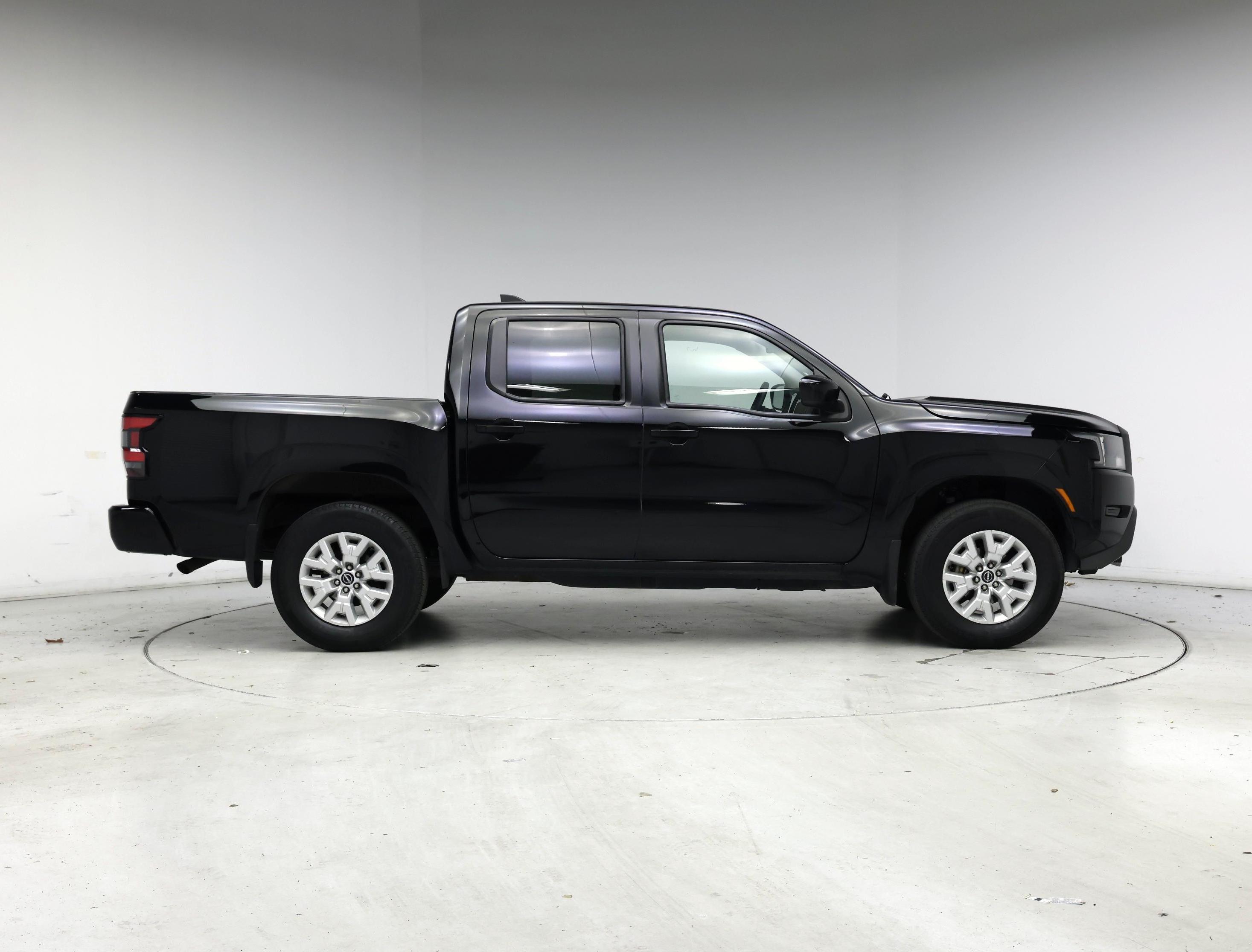 Thumbnail: 2022 Nissan Frontier - 7