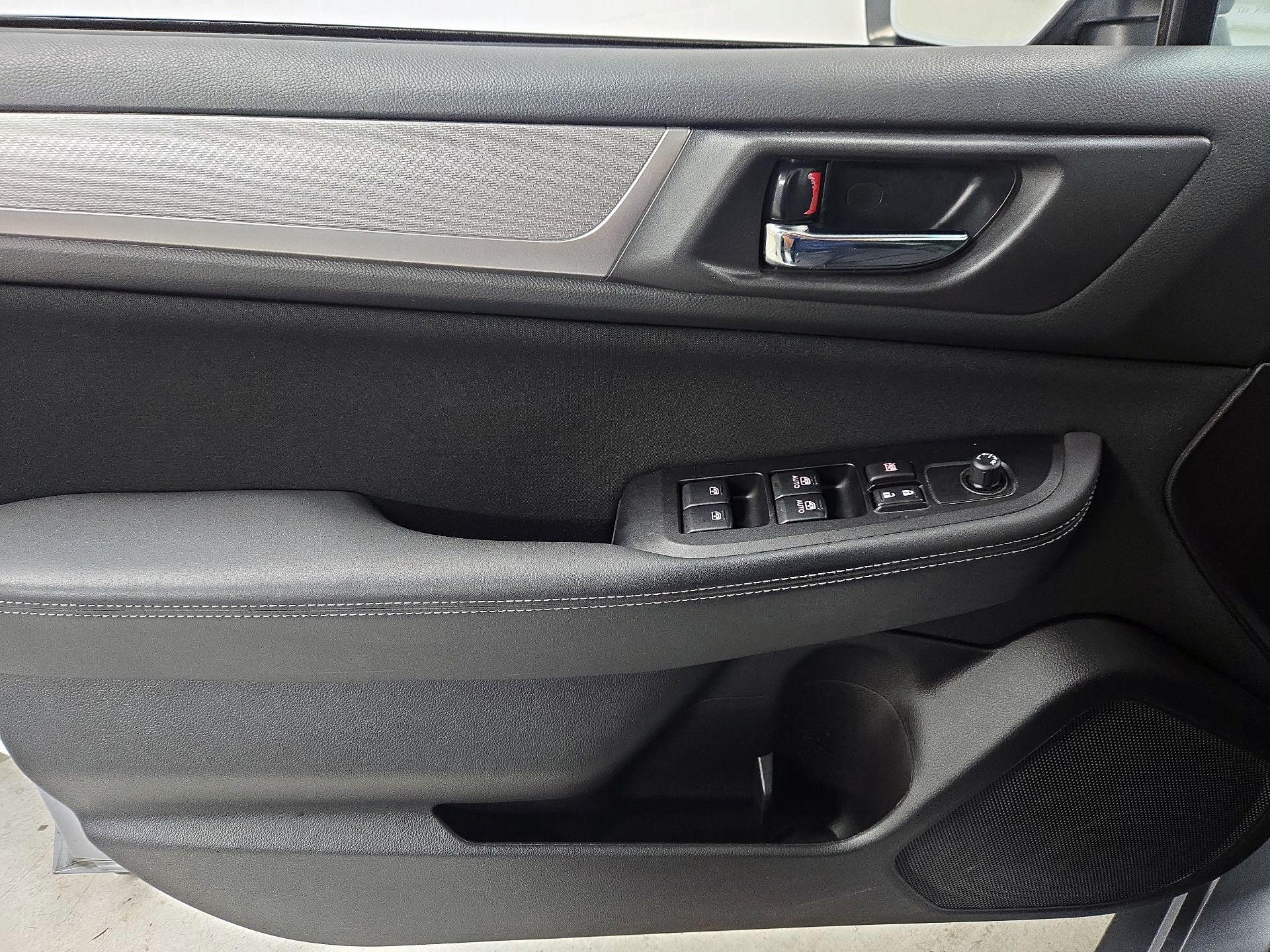 Thumbnail: 2017 Subaru Legacy - 12