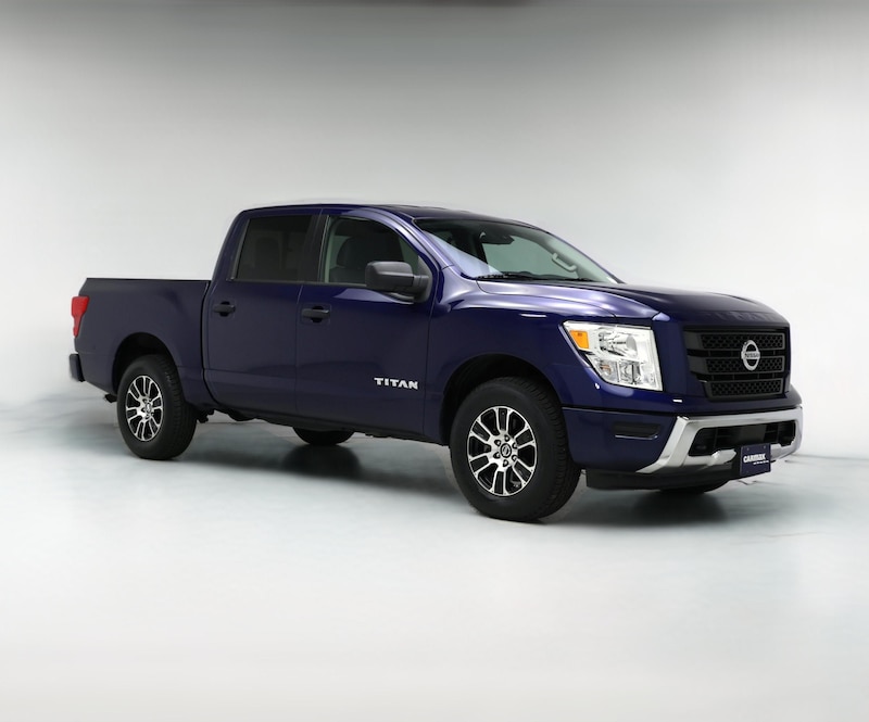 2022 Nissan Titan SV