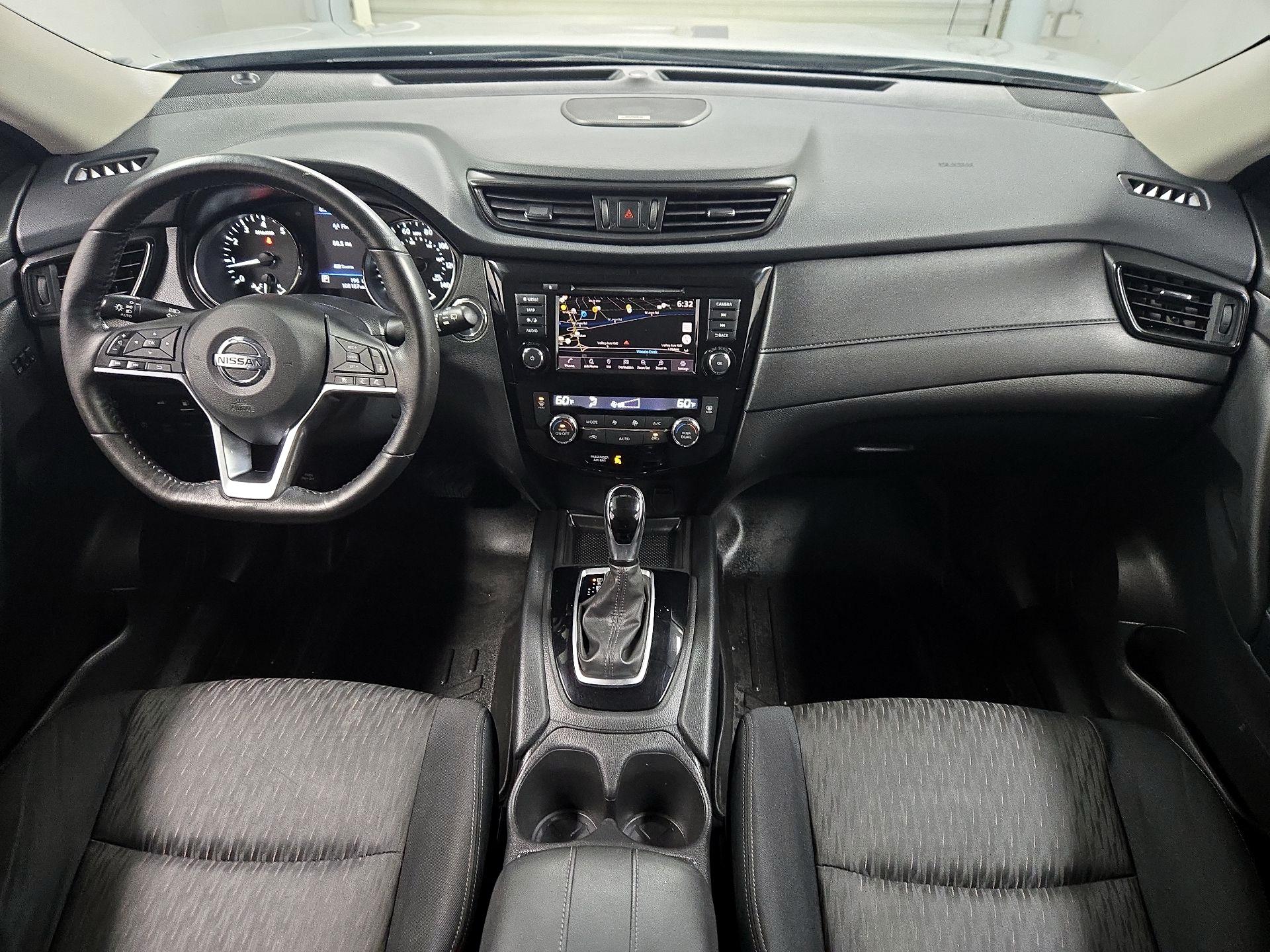 Thumbnail: 2018 Nissan Rogue - 9