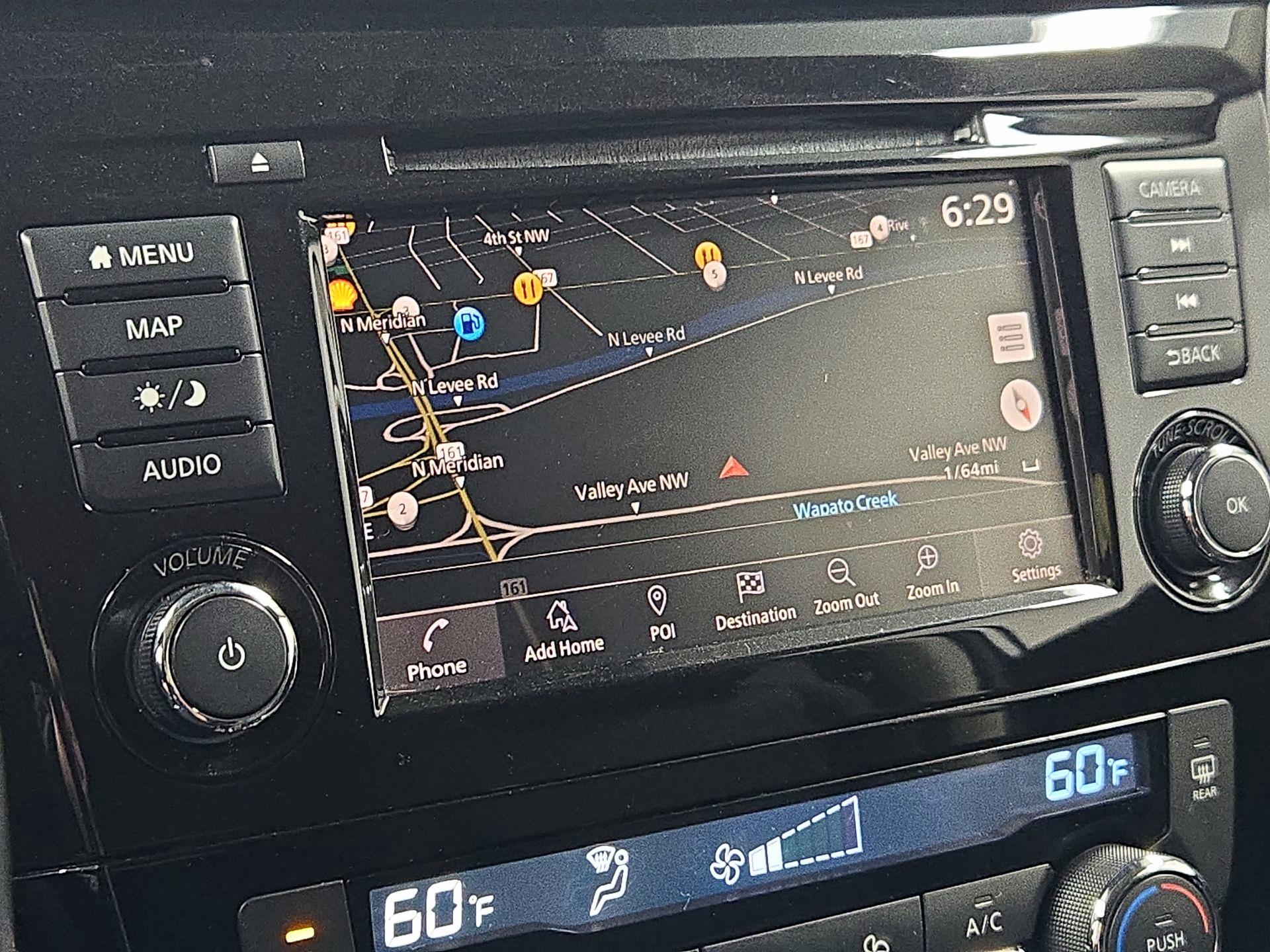 Thumbnail: 2018 Nissan Rogue - 14